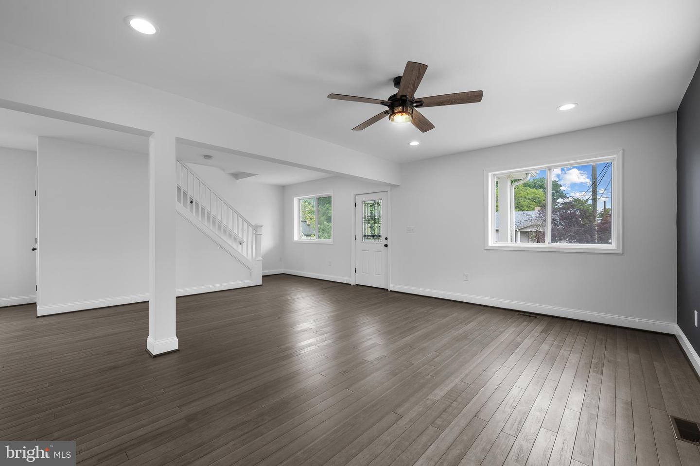 4261 MEADE ST NE, WASHINGTON, District Of Columbia 20019, 6 Bedrooms Bedrooms, 6 Rooms Rooms,5 BathroomsBathrooms,Residential,For sale,4261 MEADE ST NE,DCDC2203556 MLS # DCDC2203556