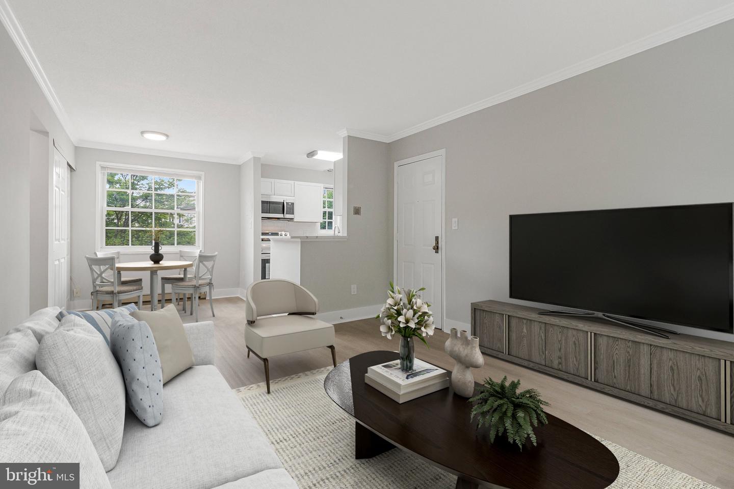 1724 W ABINGDON DR #201, ALEXANDRIA, Virginia 22314, 1 Bedroom Bedrooms, ,1 BathroomBathrooms,Residential,For sale,1724 W ABINGDON DR #201,VAAX2045960 MLS # VAAX2045960
