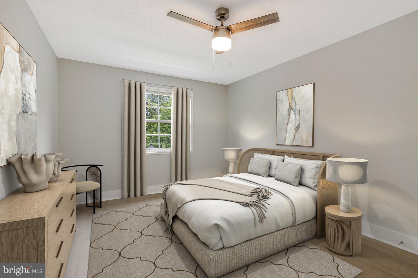 1724 W ABINGDON DR #201, ALEXANDRIA, Virginia 22314, 1 Bedroom Bedrooms, ,1 BathroomBathrooms,Residential,For sale,1724 W ABINGDON DR #201,VAAX2045960 MLS # VAAX2045960