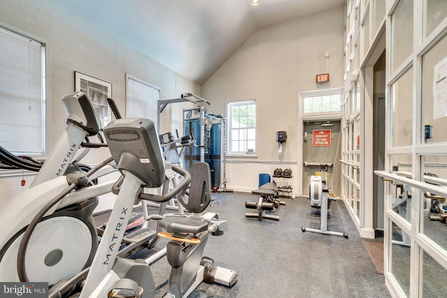 1724 W ABINGDON DR #201, ALEXANDRIA, Virginia 22314, 1 Bedroom Bedrooms, ,1 BathroomBathrooms,Residential,For sale,1724 W ABINGDON DR #201,VAAX2045960 MLS # VAAX2045960