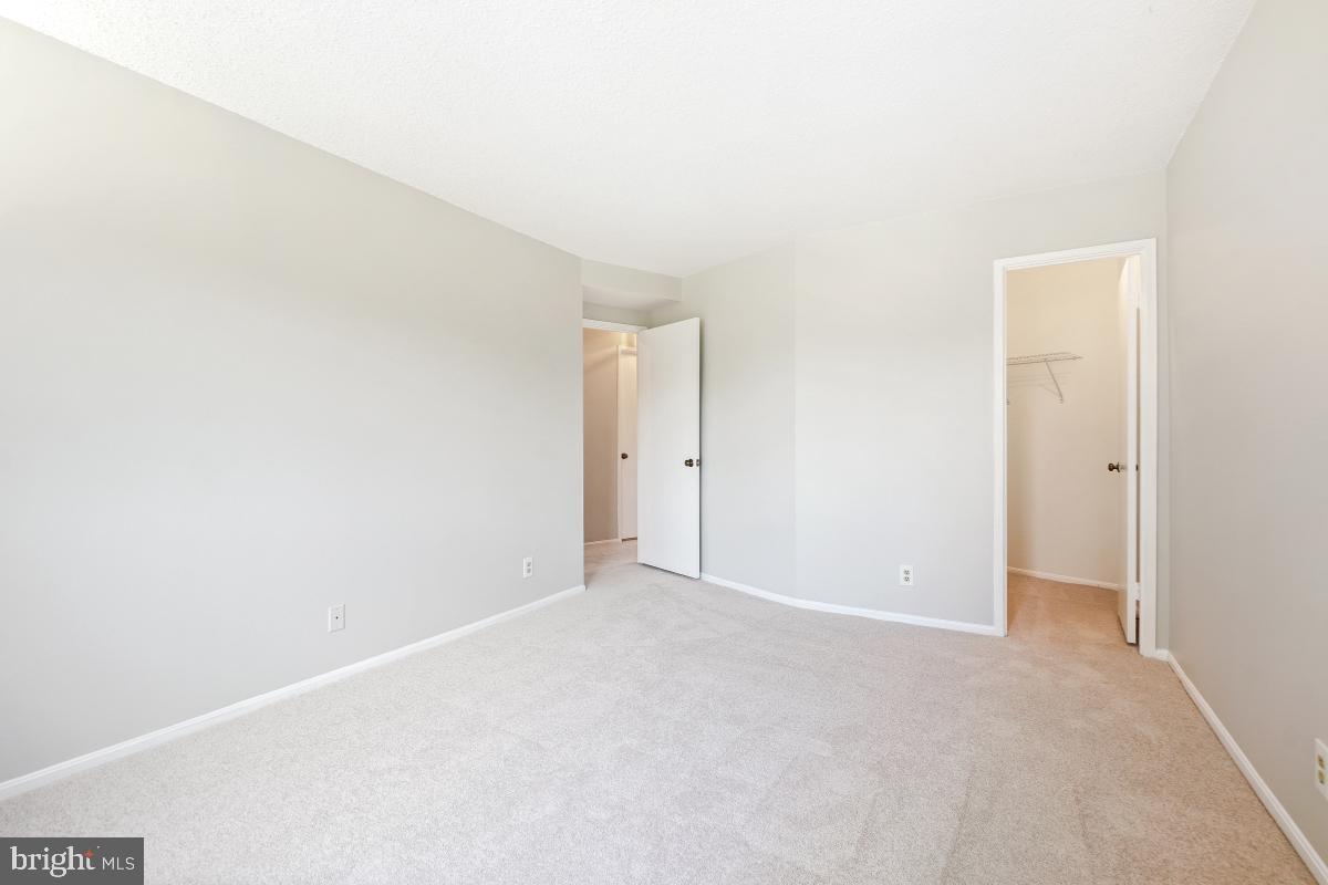 5902 MOUNT EAGLE DR #718, ALEXANDRIA, Virginia 22303, 3 Bedrooms Bedrooms, 10 Rooms Rooms,2 BathroomsBathrooms,Residential,For sale,5902 MOUNT EAGLE DR #718,VAFX2244920 MLS # VAFX2244920