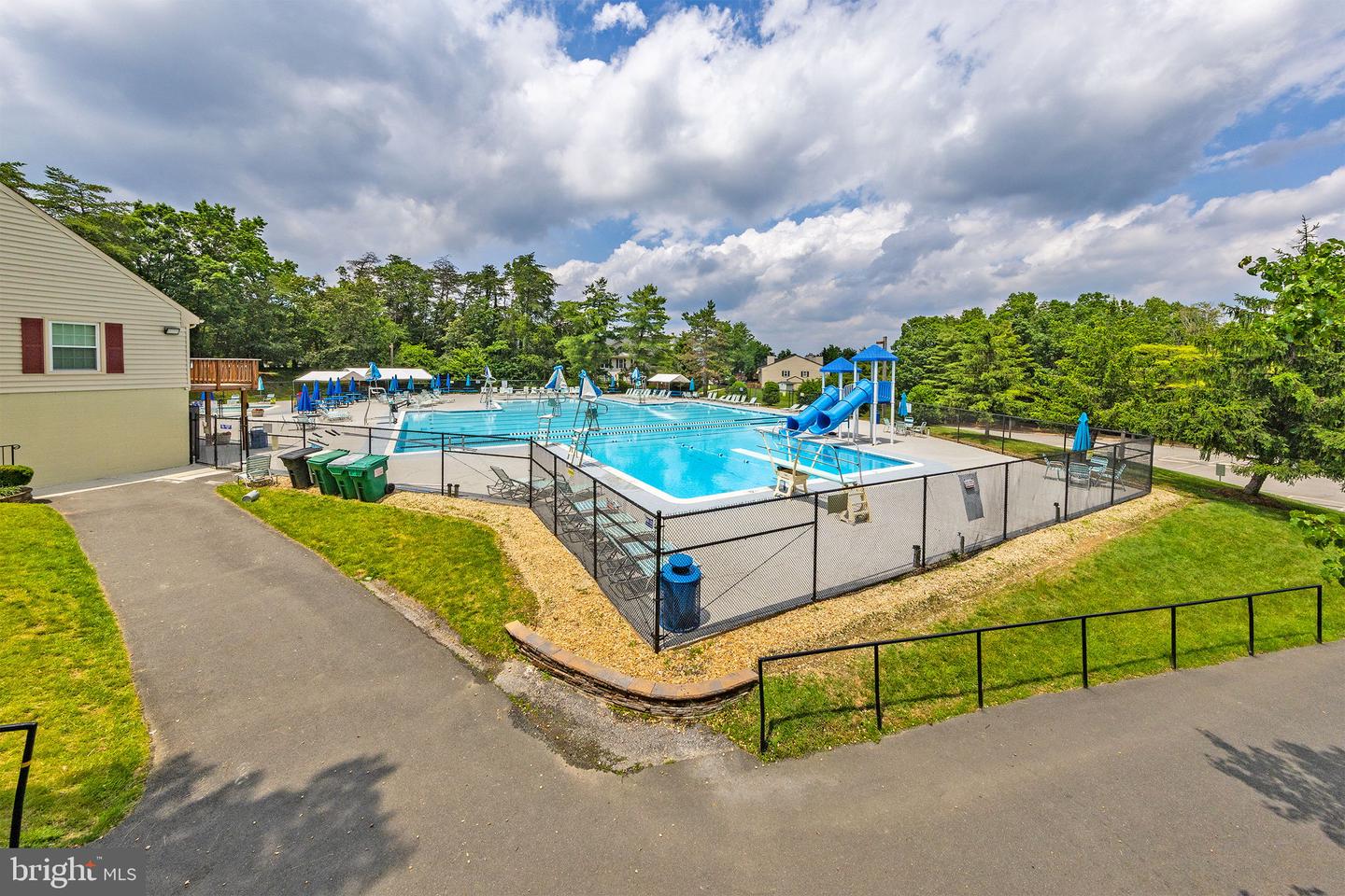 12367 WADSWORTH WAY #40, WOODBRIDGE, Virginia 22192, 2 Bedrooms Bedrooms, ,2 BathroomsBathrooms,Residential,For sale,12367 WADSWORTH WAY #40,VAPW2096106 MLS # VAPW2096106