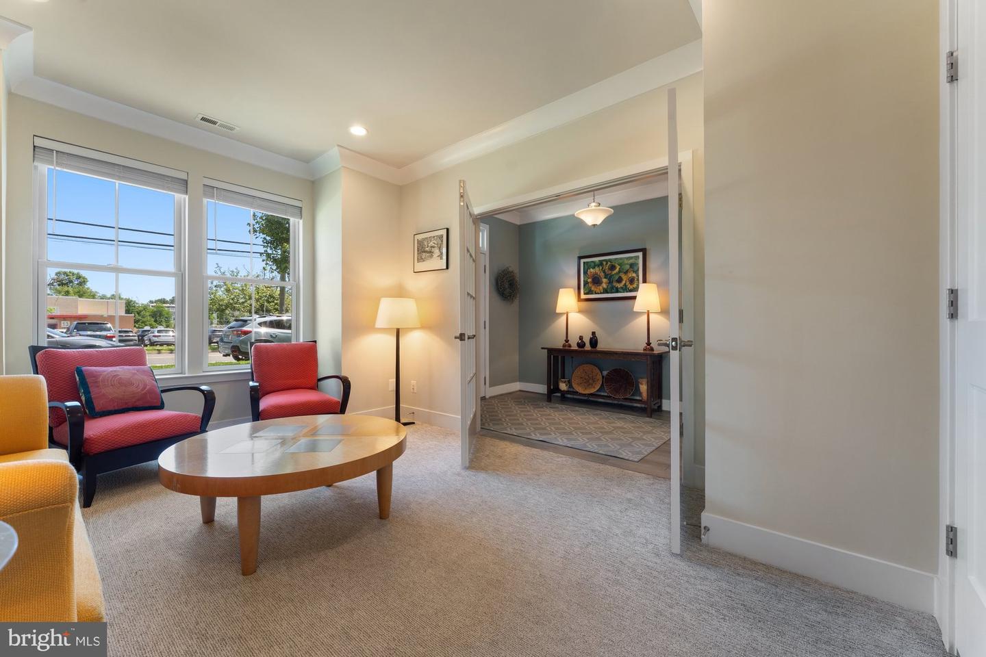 145 CENTER ST S #4, VIENNA, Virginia 22180, 4 Bedrooms Bedrooms, ,3 BathroomsBathrooms,Residential,For sale,145 CENTER ST S #4,VAFX2245076 MLS # VAFX2245076