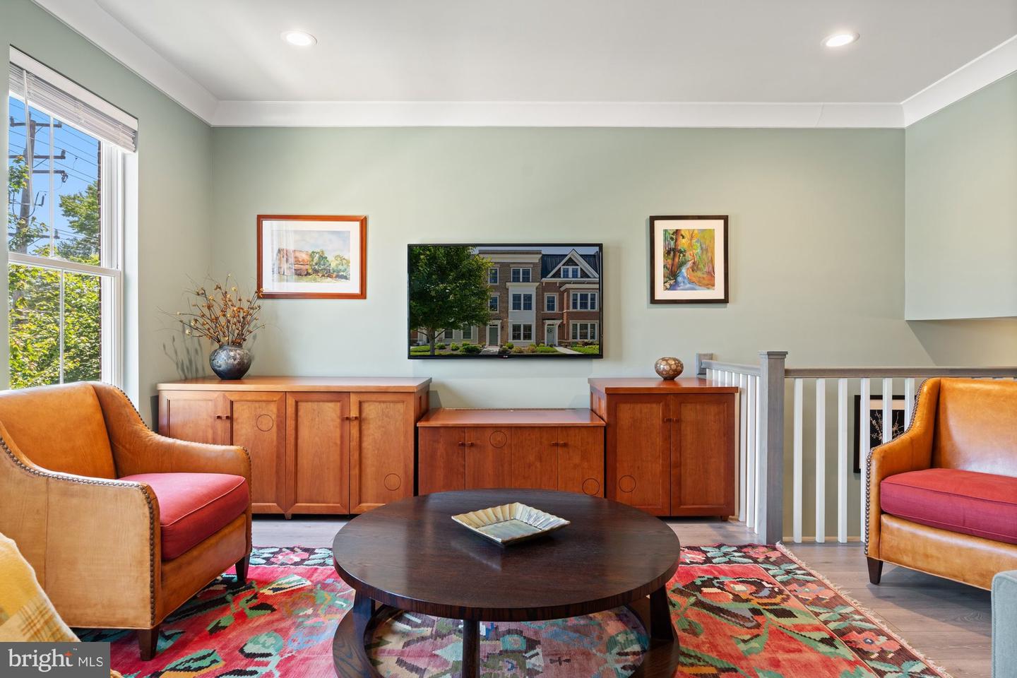 145 CENTER ST S #4, VIENNA, Virginia 22180, 4 Bedrooms Bedrooms, ,3 BathroomsBathrooms,Residential,For sale,145 CENTER ST S #4,VAFX2245076 MLS # VAFX2245076