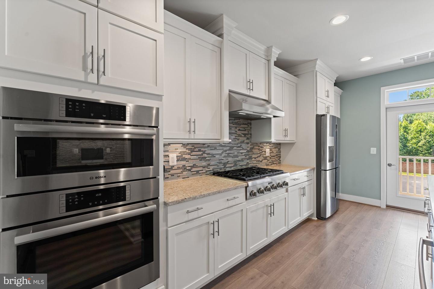145 CENTER ST S #4, VIENNA, Virginia 22180, 4 Bedrooms Bedrooms, ,3 BathroomsBathrooms,Residential,For sale,145 CENTER ST S #4,VAFX2245076 MLS # VAFX2245076