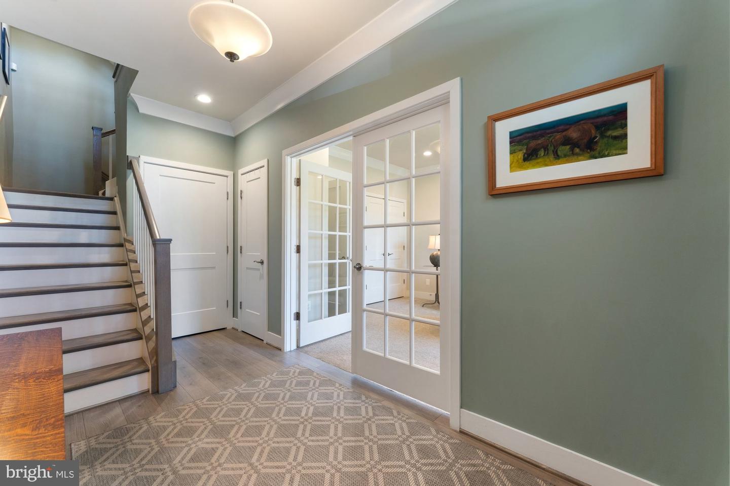 145 CENTER ST S #4, VIENNA, Virginia 22180, 4 Bedrooms Bedrooms, ,3 BathroomsBathrooms,Residential,For sale,145 CENTER ST S #4,VAFX2245076 MLS # VAFX2245076