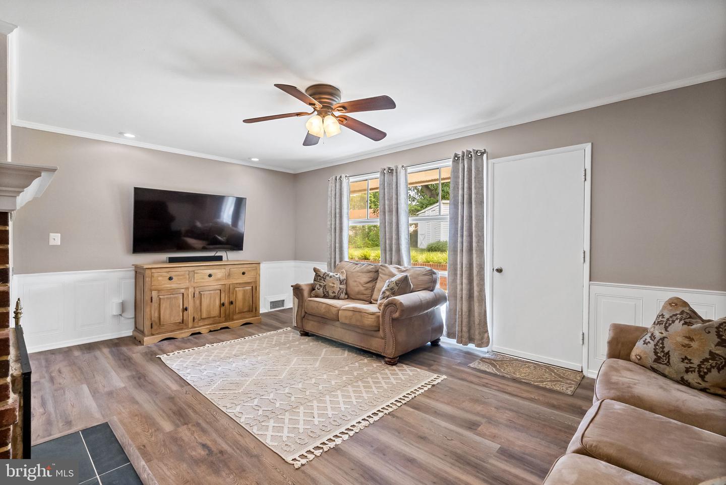 7407 FALMOUTH ST, SPRINGFIELD, Virginia 22150, 4 Bedrooms Bedrooms, ,2 BathroomsBathrooms,Residential,For sale,7407 FALMOUTH ST,VAFX2245102 MLS # VAFX2245102
