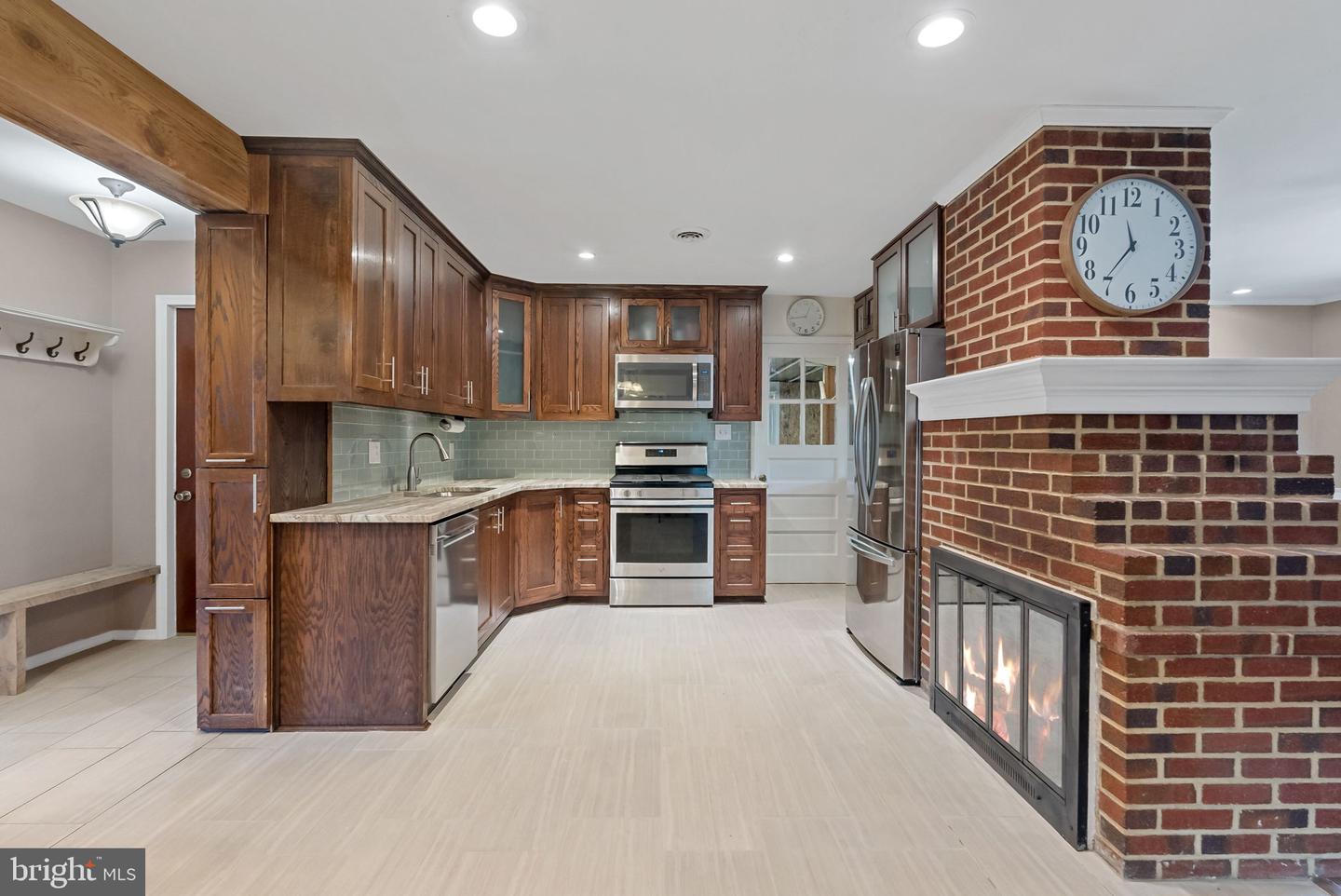 7407 FALMOUTH ST, SPRINGFIELD, Virginia 22150, 4 Bedrooms Bedrooms, ,2 BathroomsBathrooms,Residential,For sale,7407 FALMOUTH ST,VAFX2245102 MLS # VAFX2245102