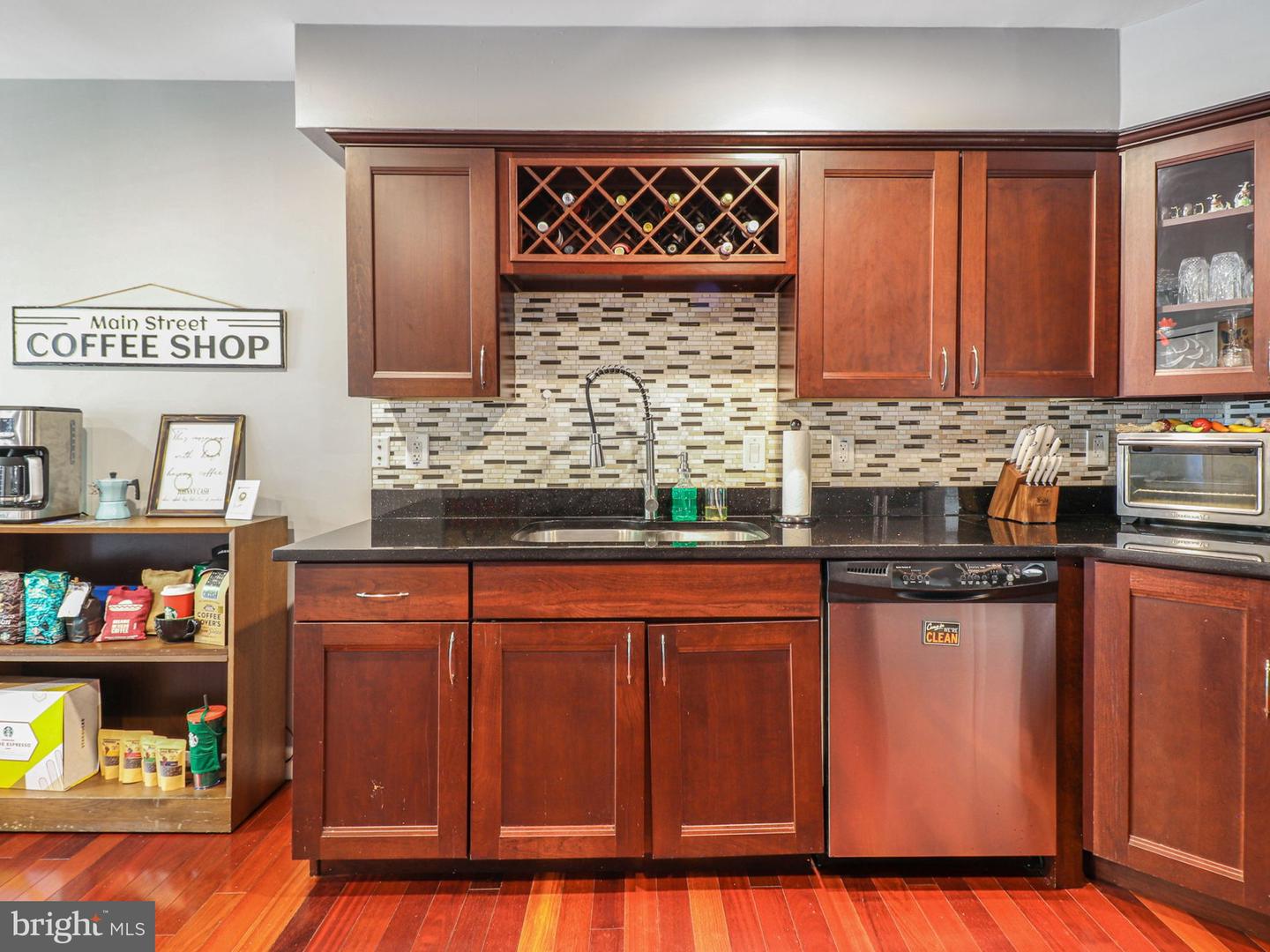 4621 LUXBERRY DR, FAIRFAX, Virginia 22032, 3 Bedrooms Bedrooms, ,3 BathroomsBathrooms,Residential,For sale,4621 LUXBERRY DR,VAFX2245112 MLS # VAFX2245112