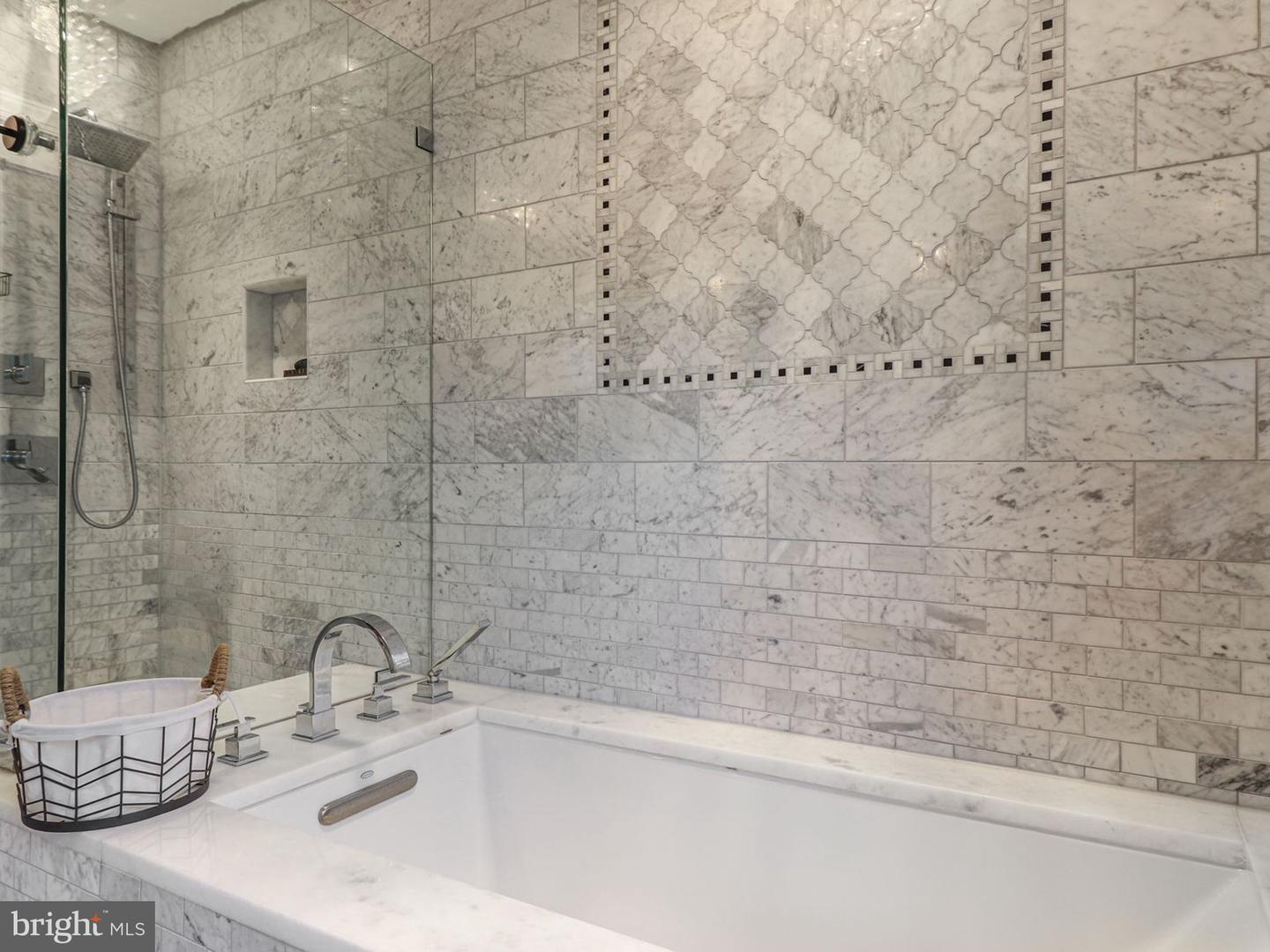 4621 LUXBERRY DR, FAIRFAX, Virginia 22032, 3 Bedrooms Bedrooms, ,3 BathroomsBathrooms,Residential,For sale,4621 LUXBERRY DR,VAFX2245112 MLS # VAFX2245112