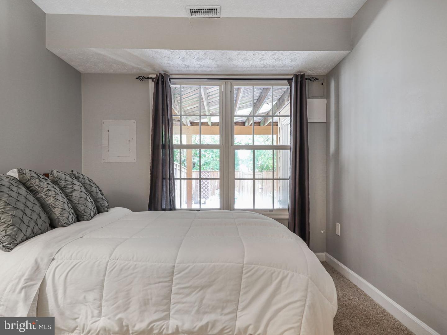 4621 LUXBERRY DR, FAIRFAX, Virginia 22032, 3 Bedrooms Bedrooms, ,3 BathroomsBathrooms,Residential,For sale,4621 LUXBERRY DR,VAFX2245112 MLS # VAFX2245112