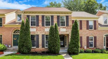 4621 LUXBERRY DR, FAIRFAX, Virginia 22032, 3 Bedrooms Bedrooms, ,3 BathroomsBathrooms,Residential,For sale,4621 LUXBERRY DR,VAFX2245112 MLS # VAFX2245112