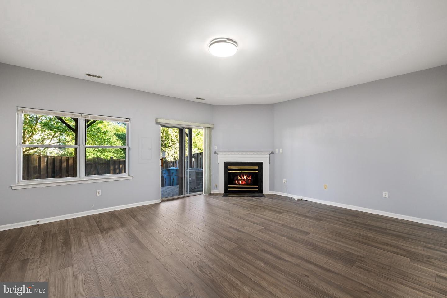 5543 JOWETT CT, ALEXANDRIA, Virginia 22315, 4 Bedrooms Bedrooms, ,3 BathroomsBathrooms,Residential,For sale,5543 JOWETT CT,VAFX2245118 MLS # VAFX2245118