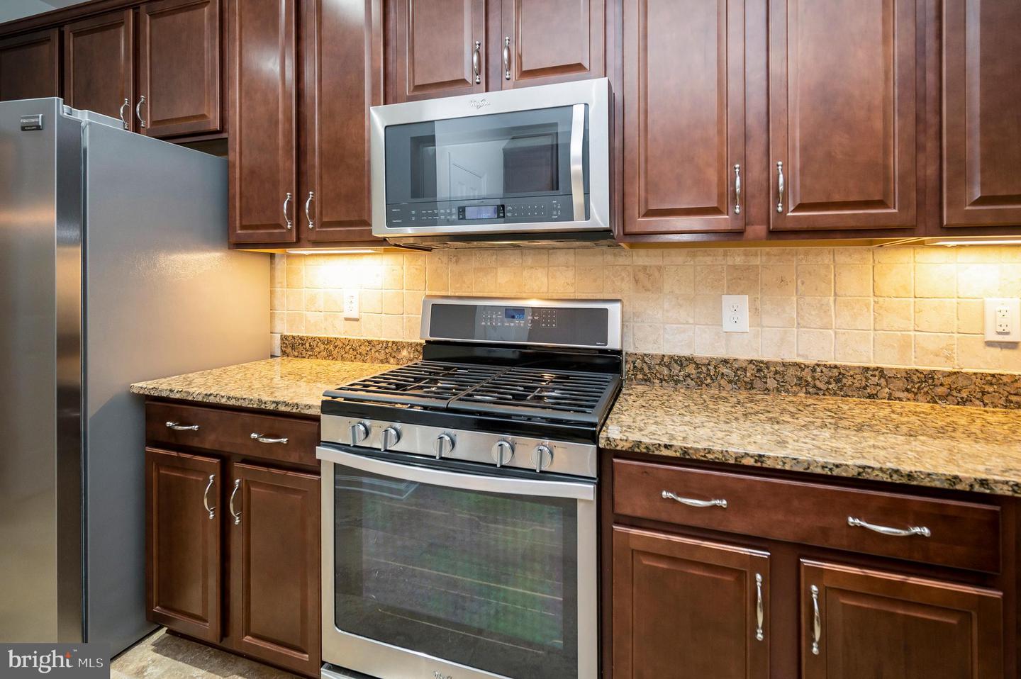 43 BATTERY POINT DR, FREDERICKSBURG, Virginia 22406, 3 Bedrooms Bedrooms, ,3 BathroomsBathrooms,Residential,For sale,43 BATTERY POINT DR,VAST2039462 MLS # VAST2039462