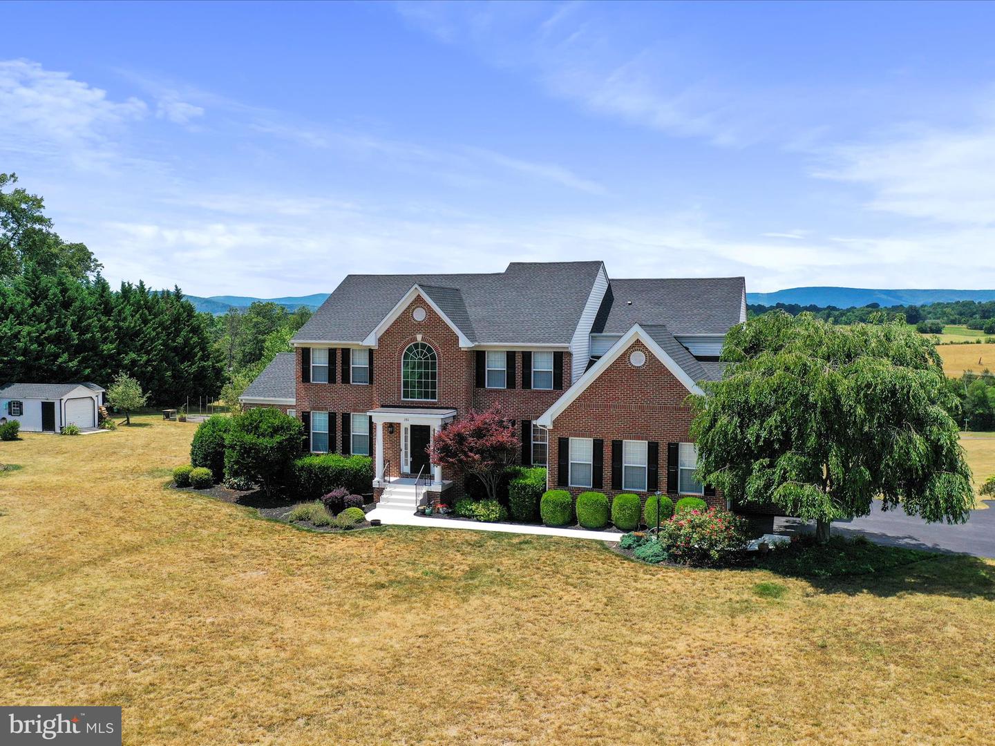 180 NEWELL DR, MIDDLETOWN, Virginia 22645, 5 Bedrooms Bedrooms, ,5 BathroomsBathrooms,Residential,For sale,180 NEWELL DR,VAFV2034590 MLS # VAFV2034590
