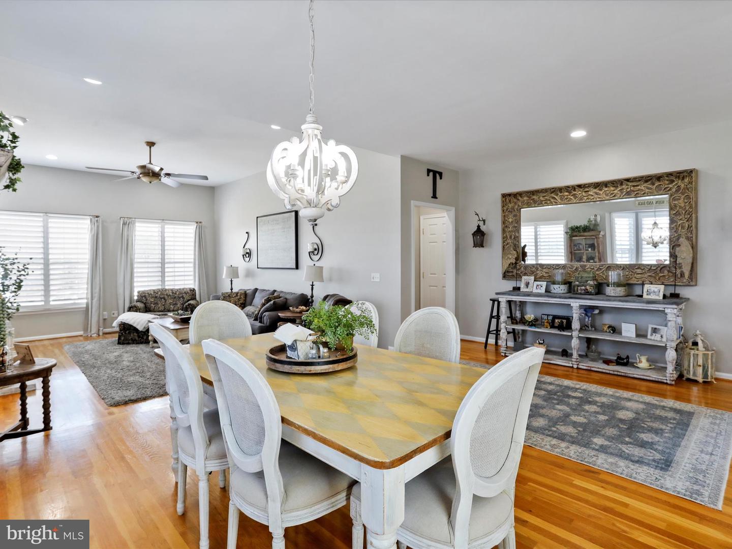 180 NEWELL DR, MIDDLETOWN, Virginia 22645, 5 Bedrooms Bedrooms, ,5 BathroomsBathrooms,Residential,For sale,180 NEWELL DR,VAFV2034590 MLS # VAFV2034590