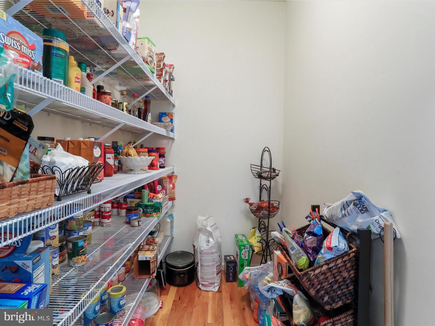 180 NEWELL DR, MIDDLETOWN, Virginia 22645, 5 Bedrooms Bedrooms, ,5 BathroomsBathrooms,Residential,For sale,180 NEWELL DR,VAFV2034590 MLS # VAFV2034590