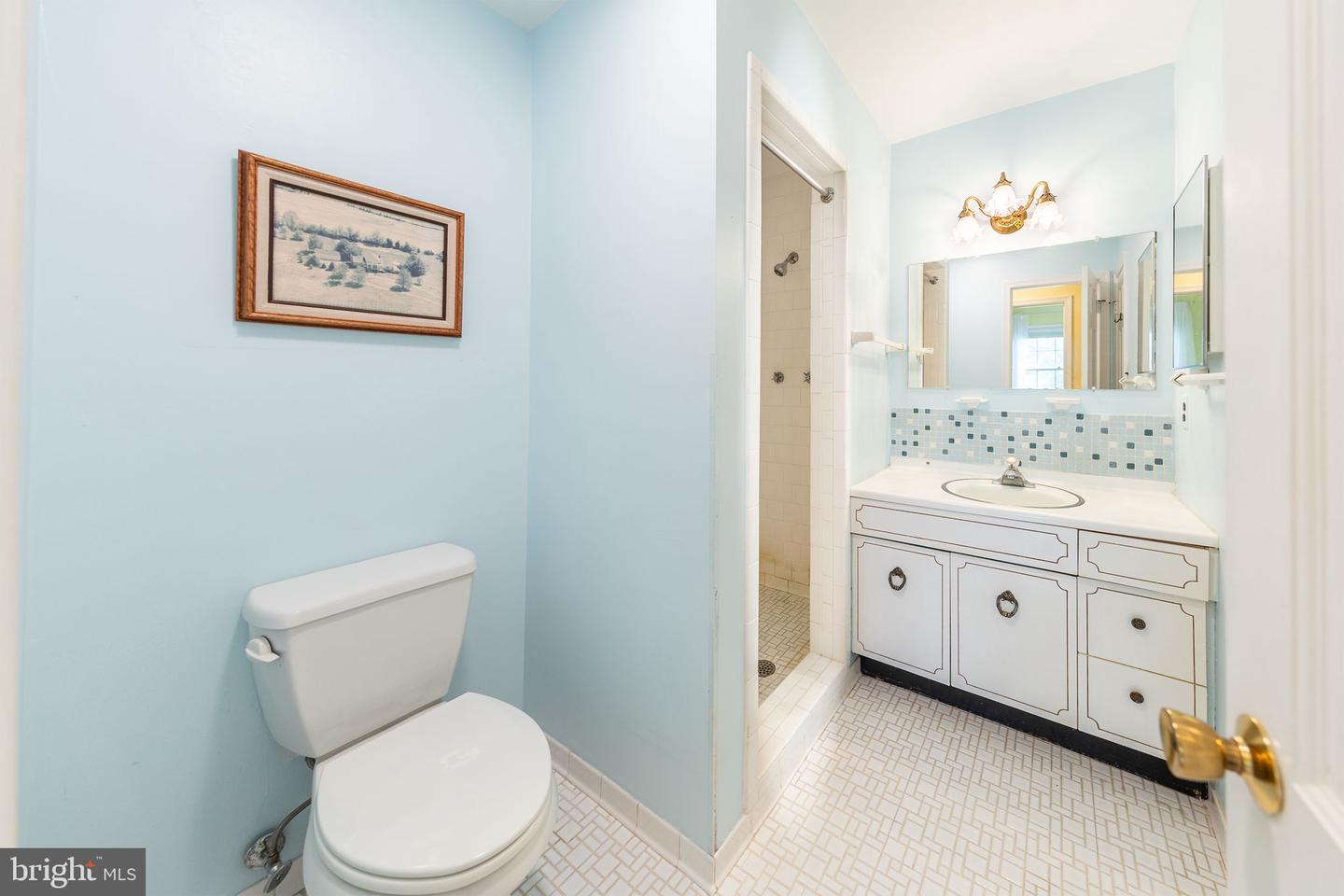 6511 STALLION RD, CLIFTON, Virginia 20124, 6 Bedrooms Bedrooms, ,4 BathroomsBathrooms,Residential,For sale,6511 STALLION RD,VAFX2245050 MLS # VAFX2245050