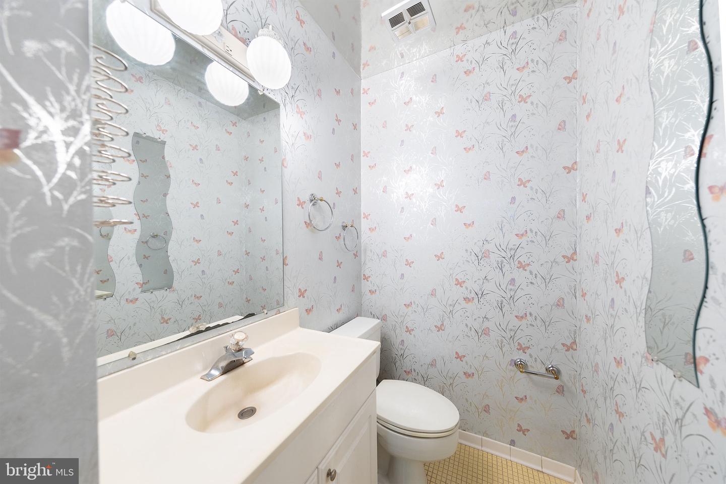 6511 STALLION RD, CLIFTON, Virginia 20124, 6 Bedrooms Bedrooms, ,4 BathroomsBathrooms,Residential,For sale,6511 STALLION RD,VAFX2245050 MLS # VAFX2245050