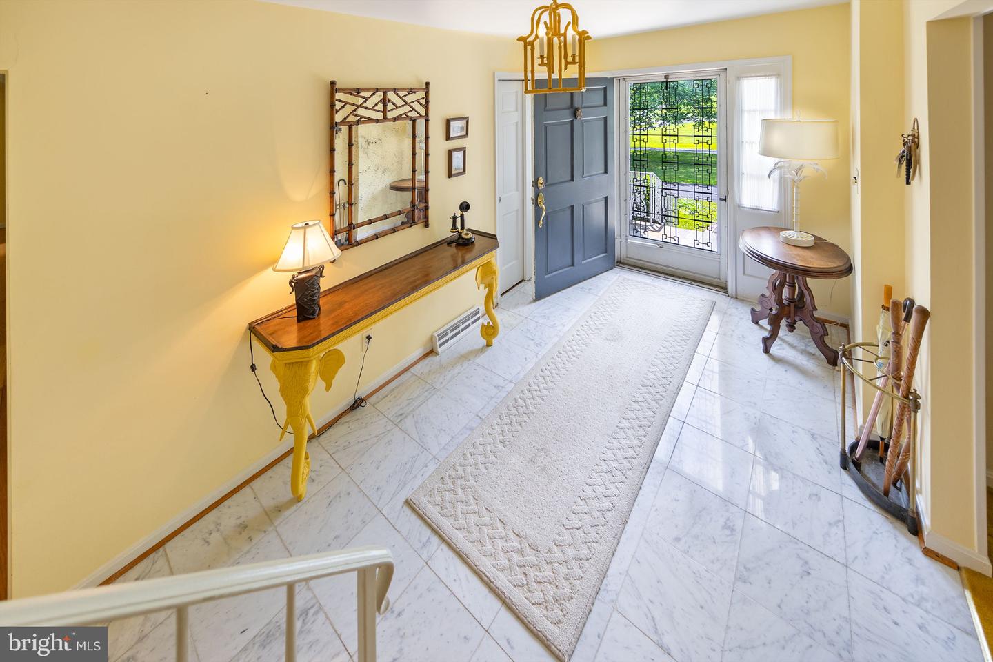 6511 STALLION RD, CLIFTON, Virginia 20124, 6 Bedrooms Bedrooms, ,4 BathroomsBathrooms,Residential,For sale,6511 STALLION RD,VAFX2245050 MLS # VAFX2245050