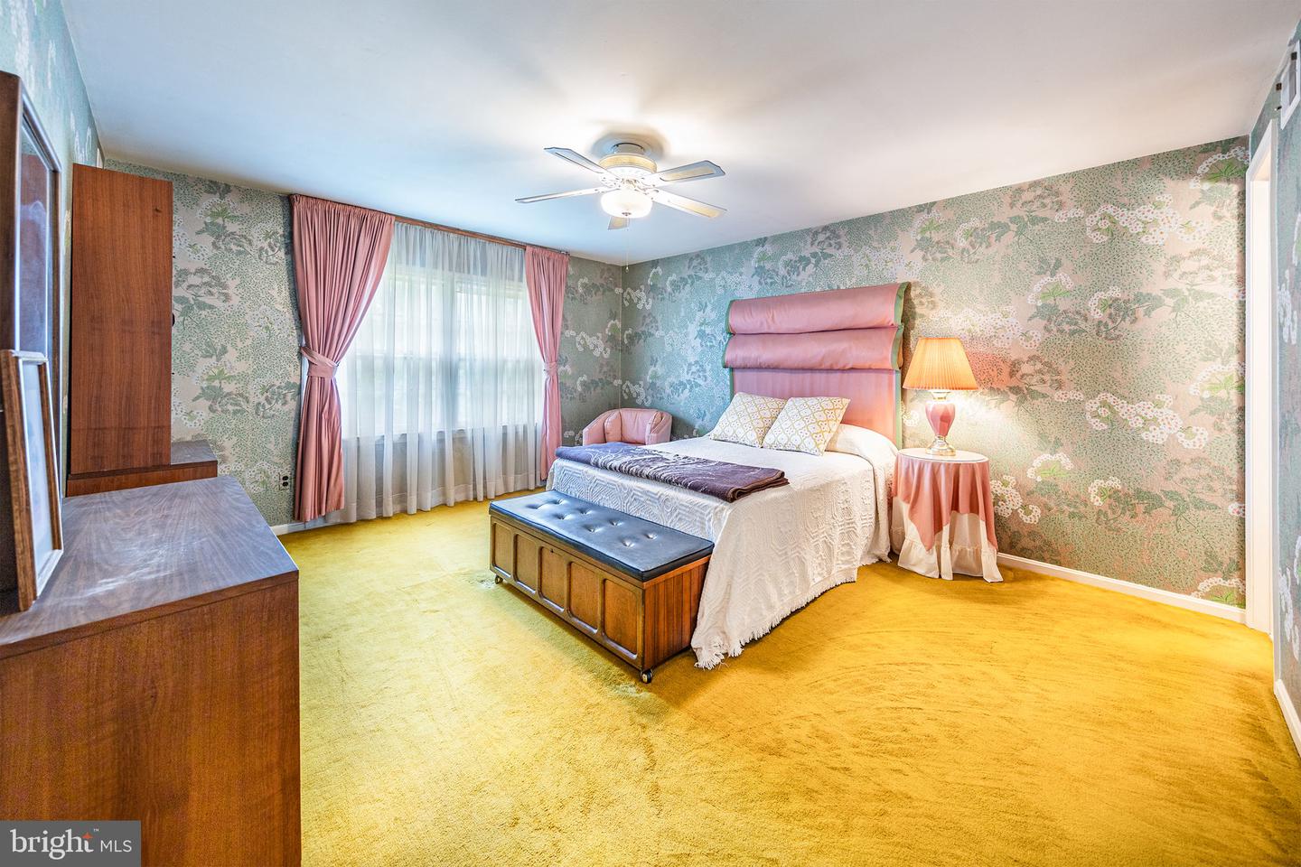 6511 STALLION RD, CLIFTON, Virginia 20124, 6 Bedrooms Bedrooms, ,4 BathroomsBathrooms,Residential,For sale,6511 STALLION RD,VAFX2245050 MLS # VAFX2245050