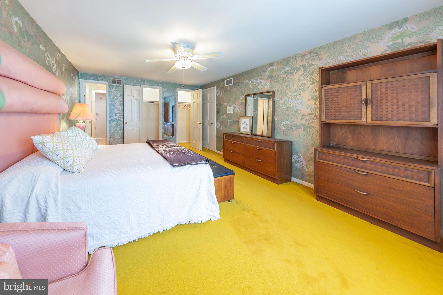 6511 STALLION RD, CLIFTON, Virginia 20124, 6 Bedrooms Bedrooms, ,4 BathroomsBathrooms,Residential,For sale,6511 STALLION RD,VAFX2245050 MLS # VAFX2245050