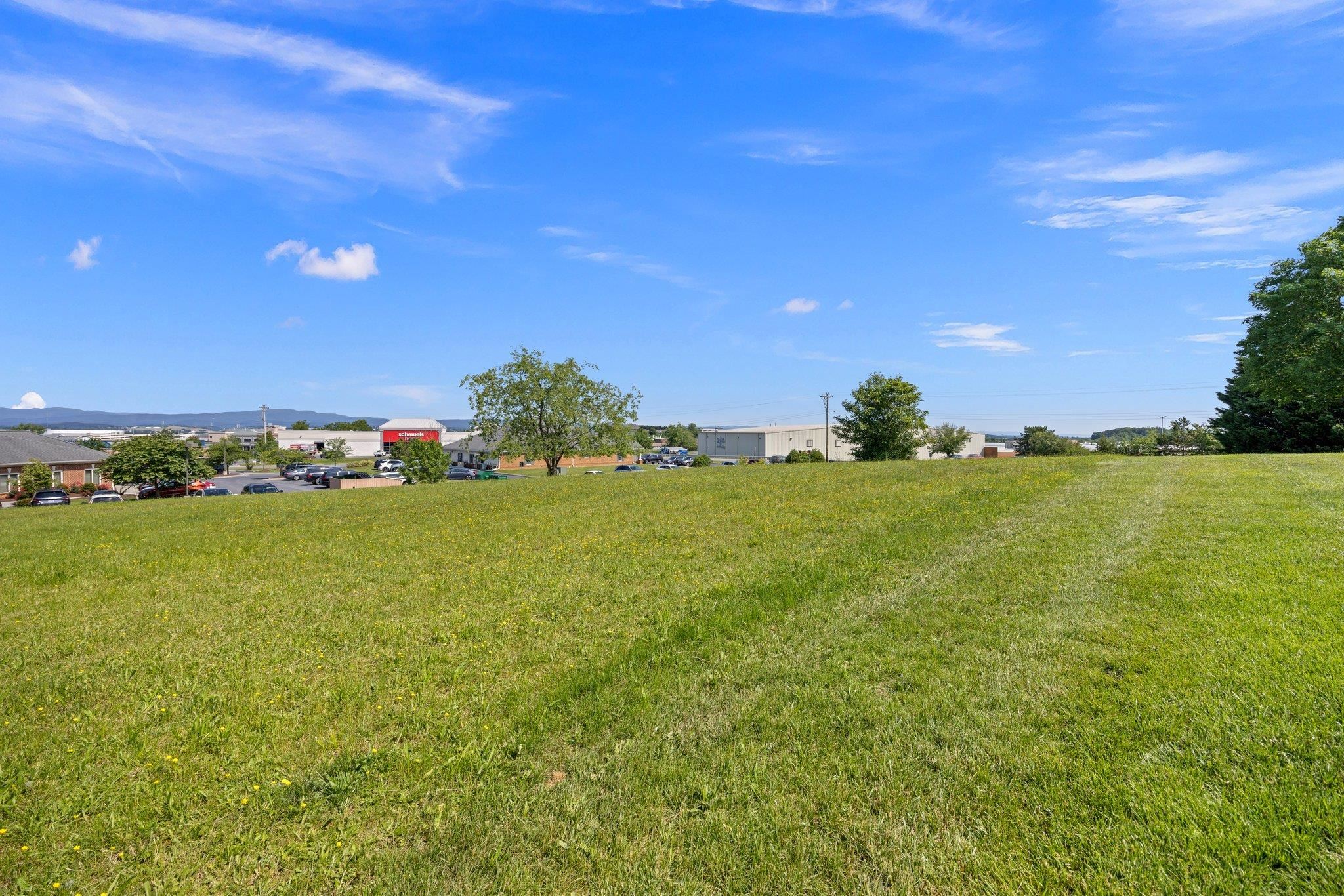2205 EVELYN BYRD AVE, HARRISONBURG, Virginia 22801, ,Commercial,2205 EVELYN BYRD AVE,665796 MLS # 665796