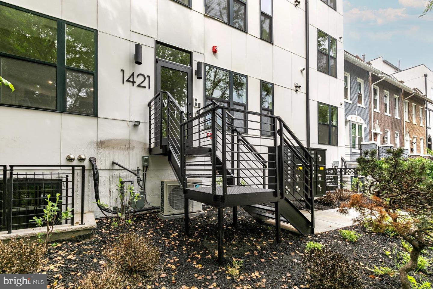1421 SPRING RD NW #104, WASHINGTON, District Of Columbia 20010, 1 Bedroom Bedrooms, ,1 BathroomBathrooms,Residential,For sale,1421 SPRING RD NW #104,DCDC2204022 MLS # DCDC2204022