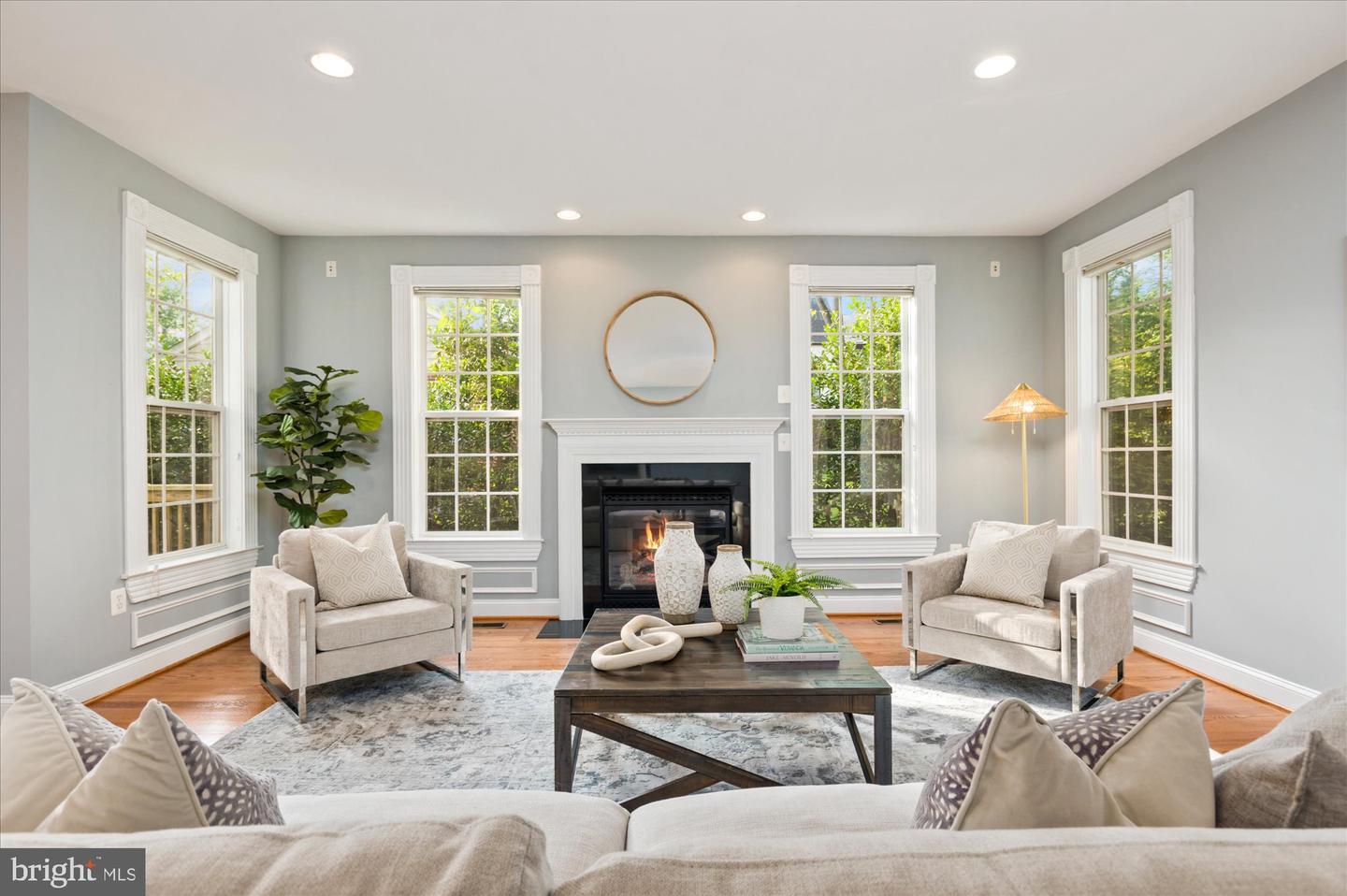 6825 WILLIAMSBURG BLVD, ARLINGTON, Virginia 22213, 6 Bedrooms Bedrooms, ,4 BathroomsBathrooms,Residential,For sale,6825 WILLIAMSBURG BLVD,VAAR2058744 MLS # VAAR2058744
