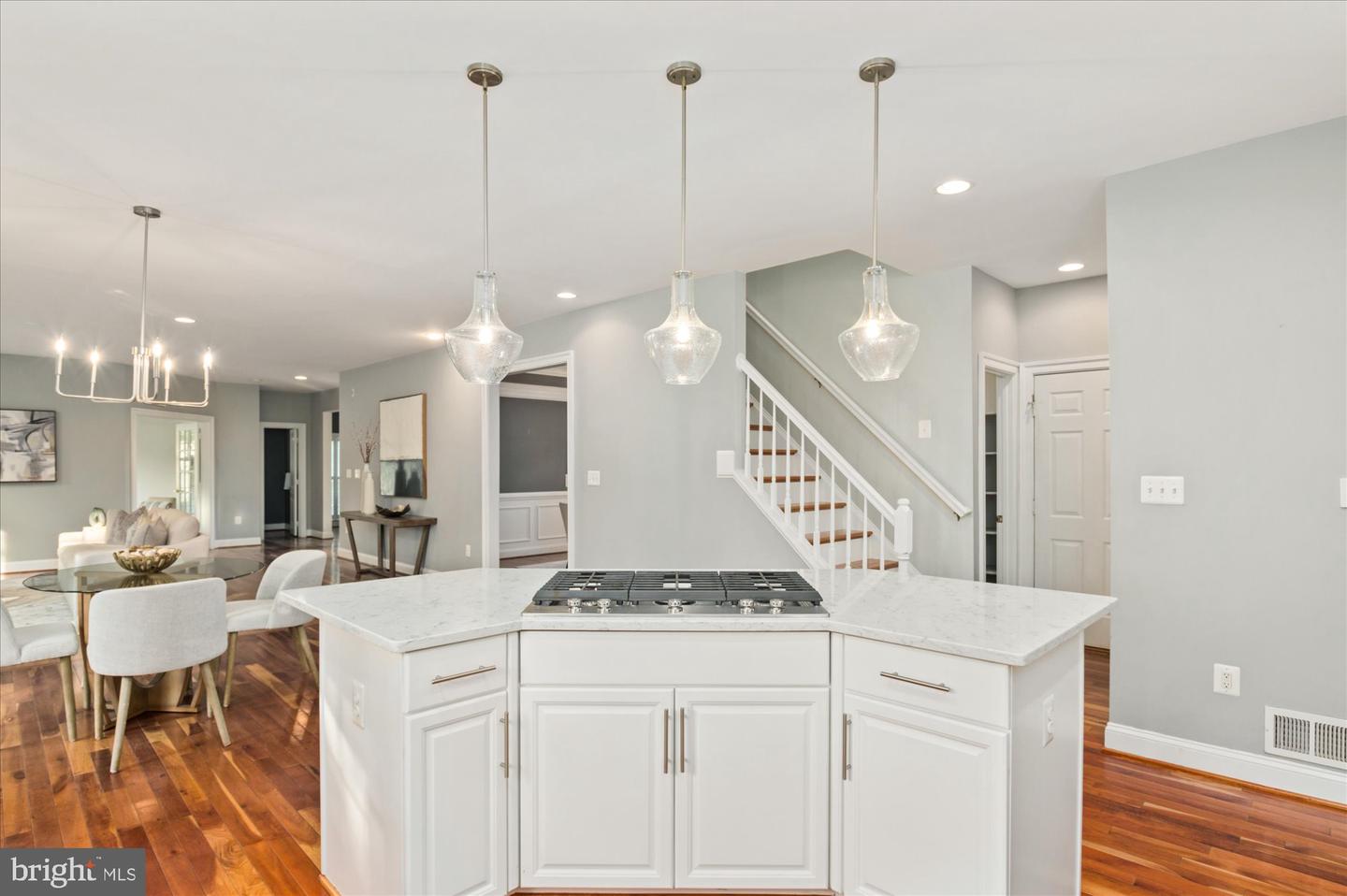 6825 WILLIAMSBURG BLVD, ARLINGTON, Virginia 22213, 6 Bedrooms Bedrooms, ,4 BathroomsBathrooms,Residential,For sale,6825 WILLIAMSBURG BLVD,VAAR2058744 MLS # VAAR2058744