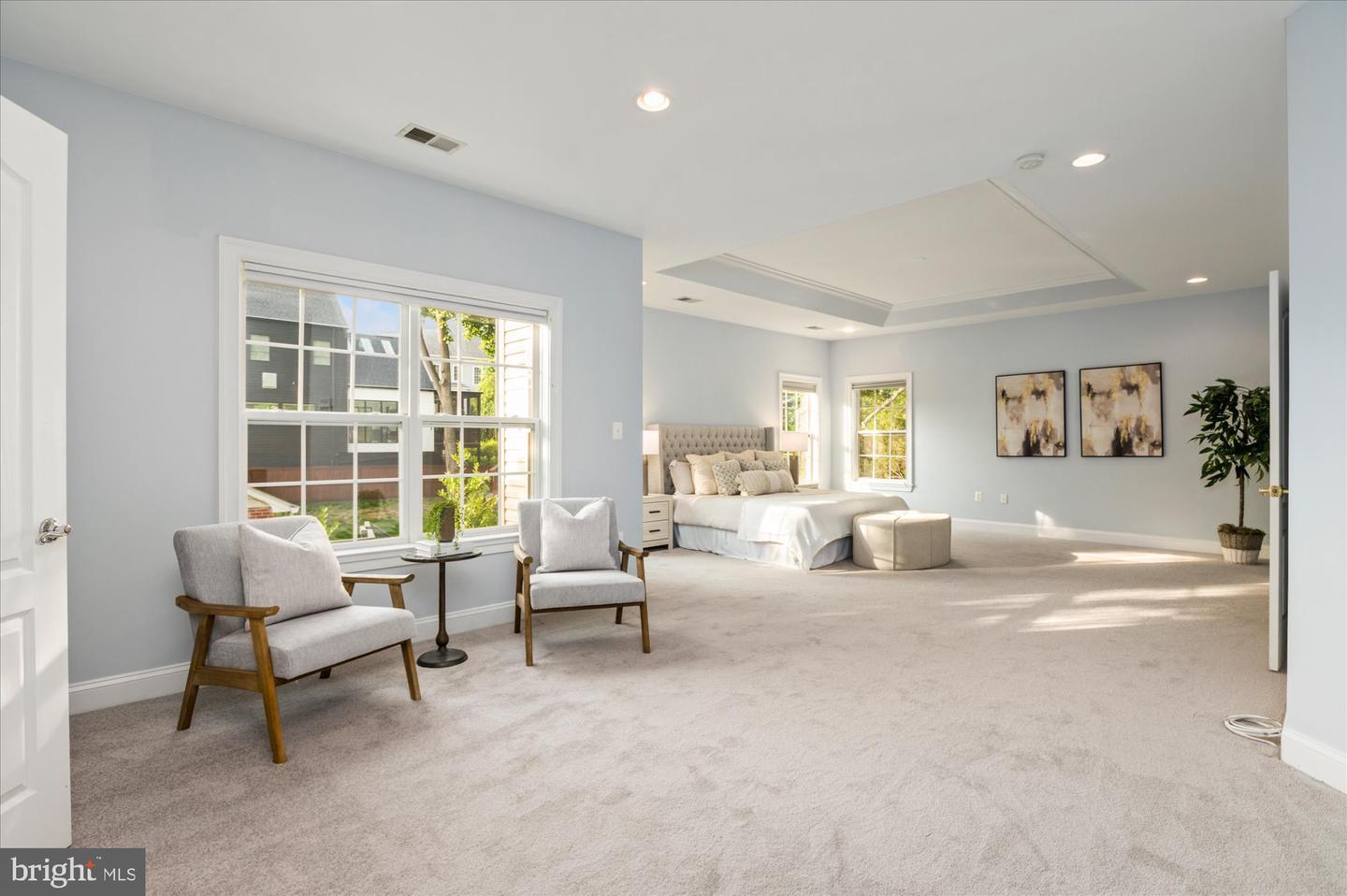6825 WILLIAMSBURG BLVD, ARLINGTON, Virginia 22213, 6 Bedrooms Bedrooms, ,4 BathroomsBathrooms,Residential,For sale,6825 WILLIAMSBURG BLVD,VAAR2058744 MLS # VAAR2058744