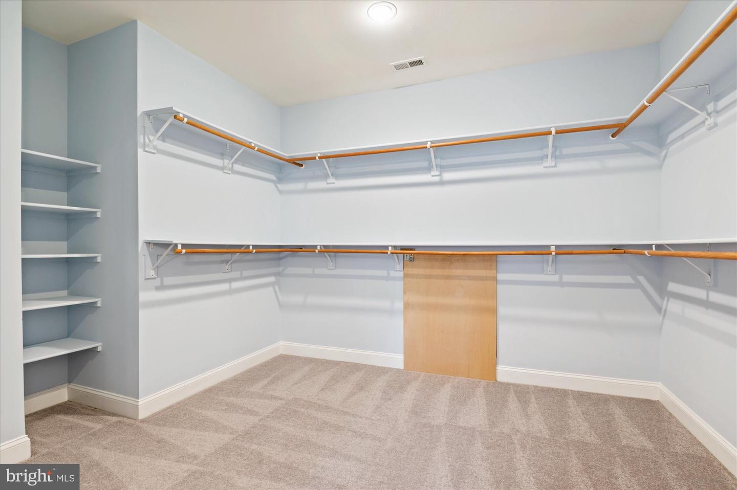6825 WILLIAMSBURG BLVD, ARLINGTON, Virginia 22213, 6 Bedrooms Bedrooms, ,4 BathroomsBathrooms,Residential,For sale,6825 WILLIAMSBURG BLVD,VAAR2058744 MLS # VAAR2058744