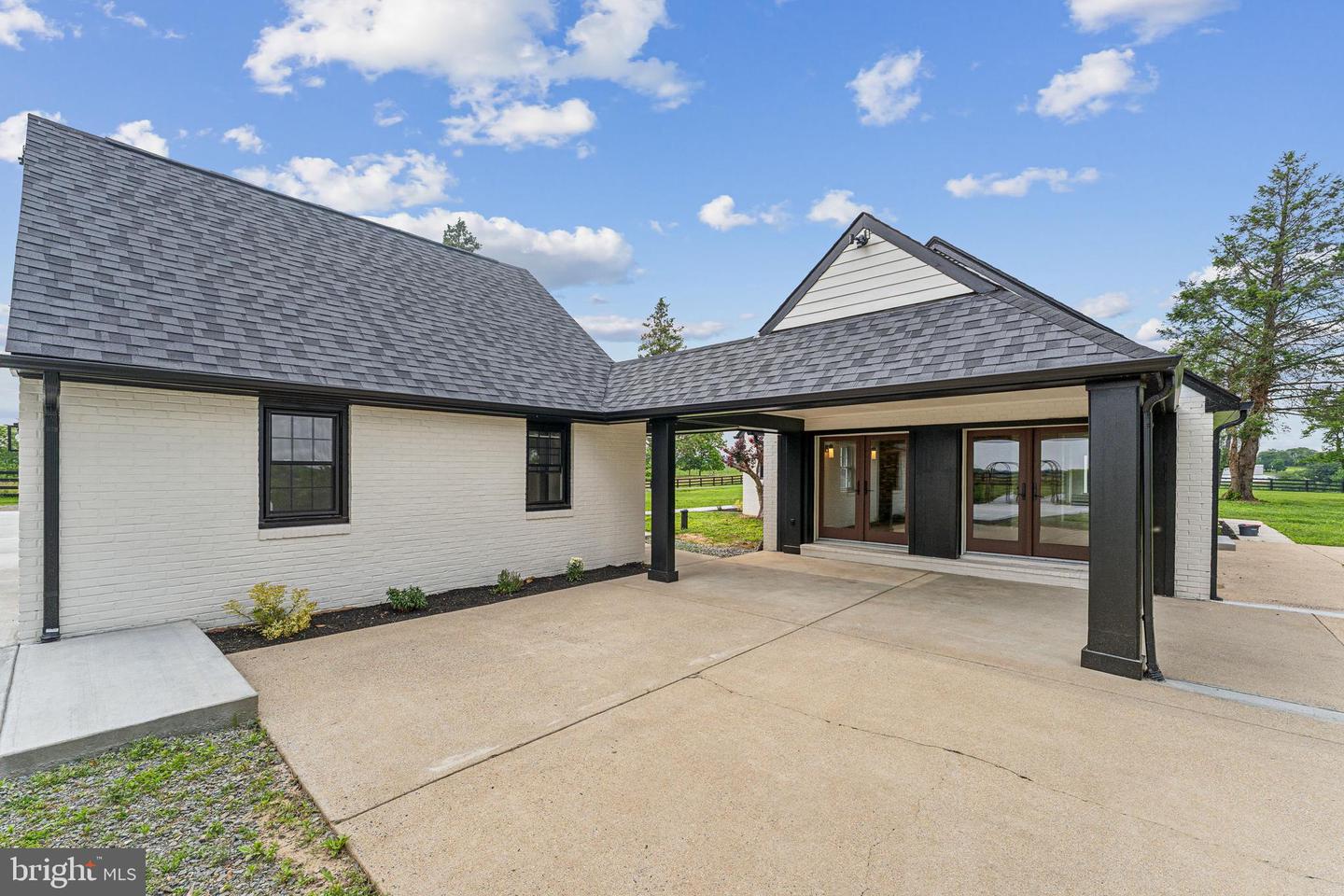 39891 OLD WHEATLAND RD, WATERFORD, Virginia 20197, 4 Bedrooms Bedrooms, ,4 BathroomsBathrooms,Residential,For sale,39891 OLD WHEATLAND RD,VALO2098656 MLS # VALO2098656