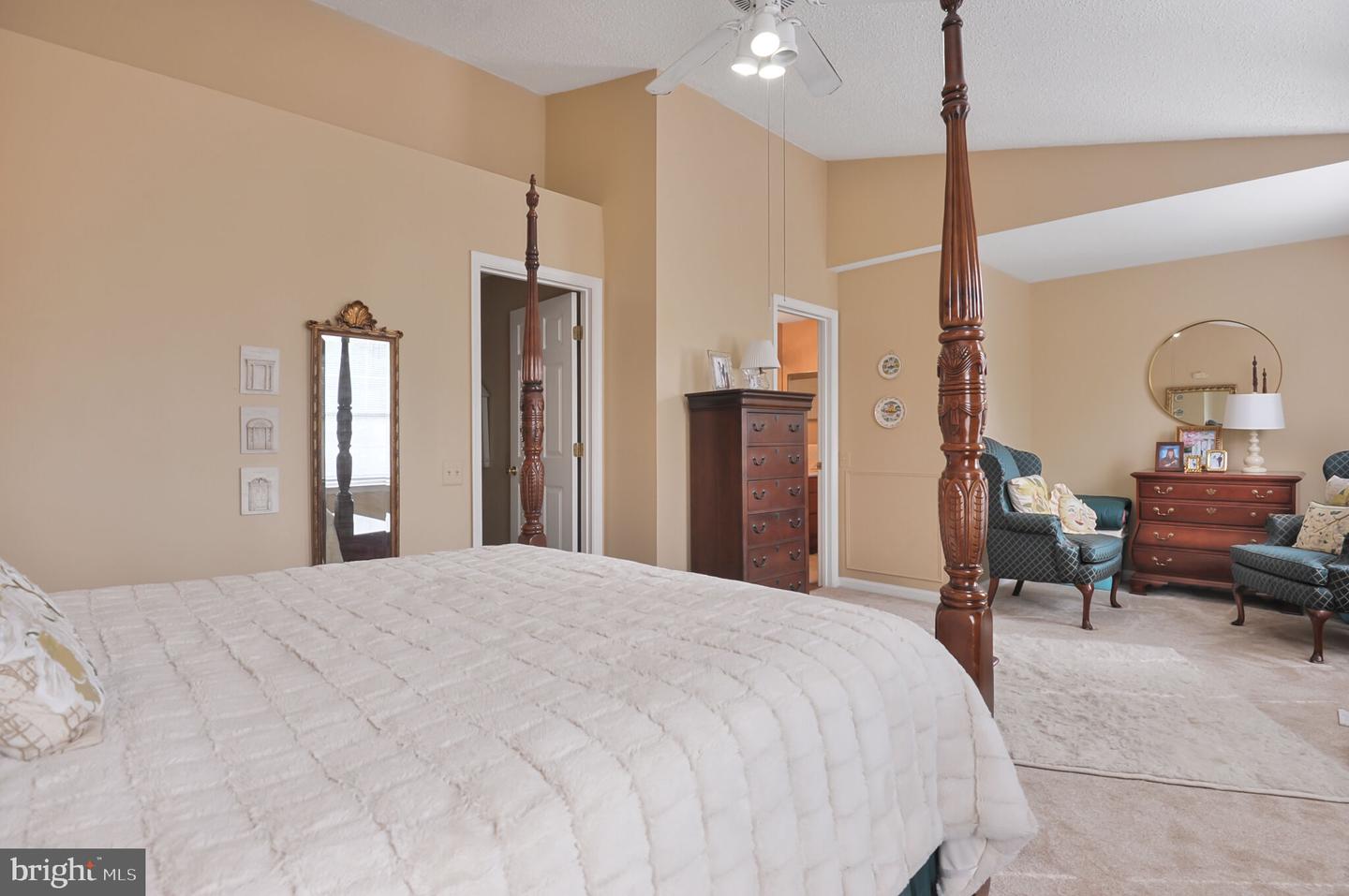 11188 RIENZI PL #204, MANASSAS, Virginia 20109, 1 Bedroom Bedrooms, ,1 BathroomBathrooms,Residential,For sale,11188 RIENZI PL #204,VAPW2096184 MLS # VAPW2096184