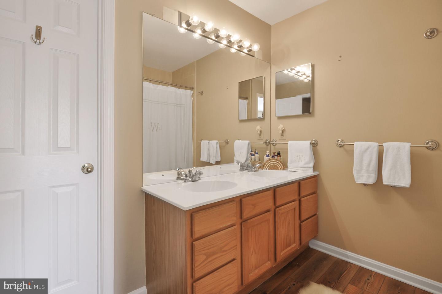 11188 RIENZI PL #204, MANASSAS, Virginia 20109, 1 Bedroom Bedrooms, ,1 BathroomBathrooms,Residential,For sale,11188 RIENZI PL #204,VAPW2096184 MLS # VAPW2096184