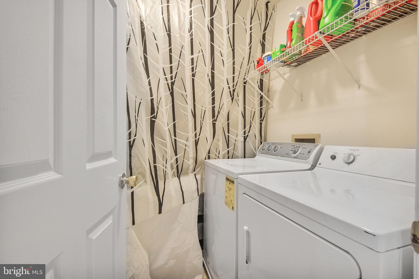 11188 RIENZI PL #204, MANASSAS, Virginia 20109, 1 Bedroom Bedrooms, ,1 BathroomBathrooms,Residential,For sale,11188 RIENZI PL #204,VAPW2096184 MLS # VAPW2096184