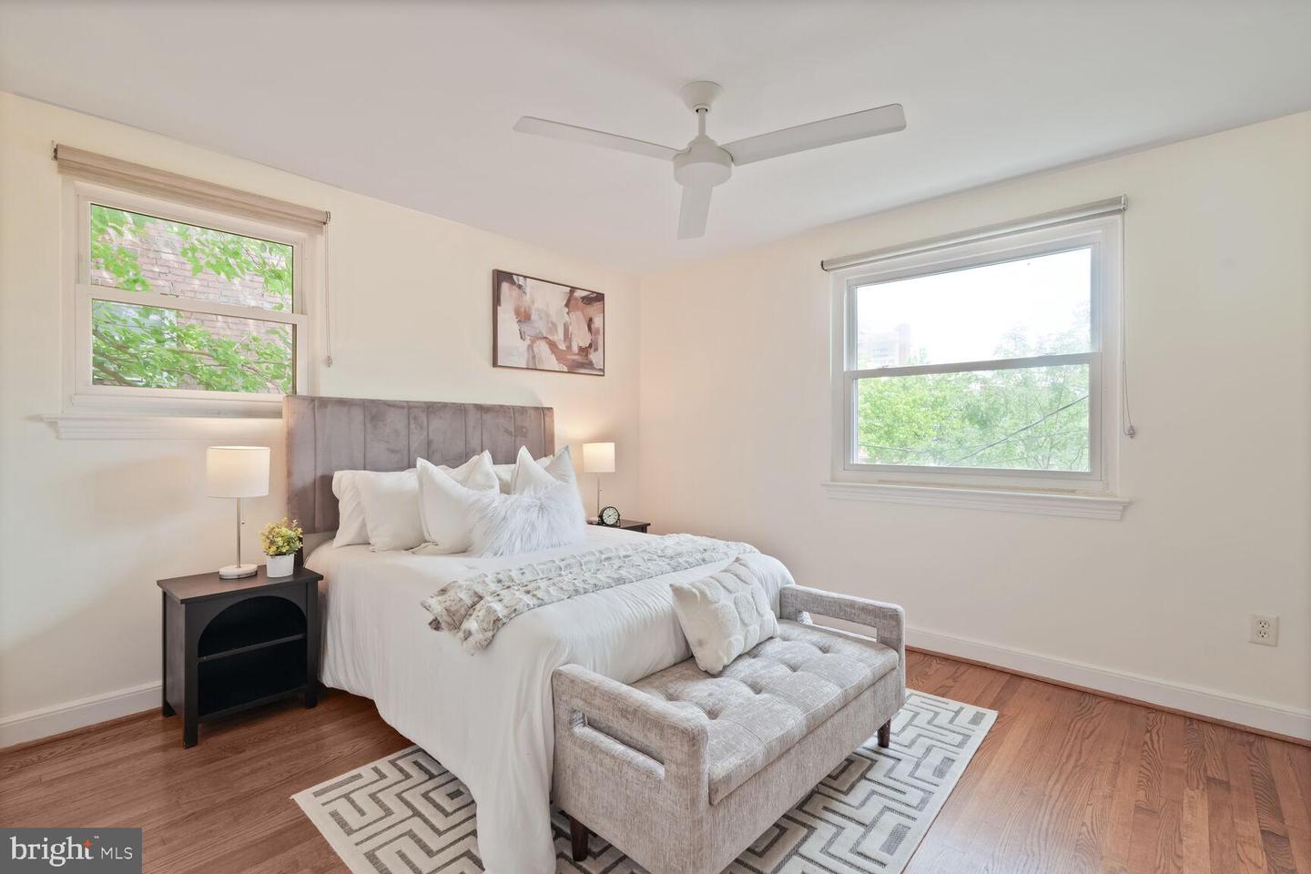 11 CLIFFORD AVE, ALEXANDRIA, Virginia 22305, 3 Bedrooms Bedrooms, ,2 BathroomsBathrooms,Residential,For sale,11 CLIFFORD AVE,VAAX2046066 MLS # VAAX2046066