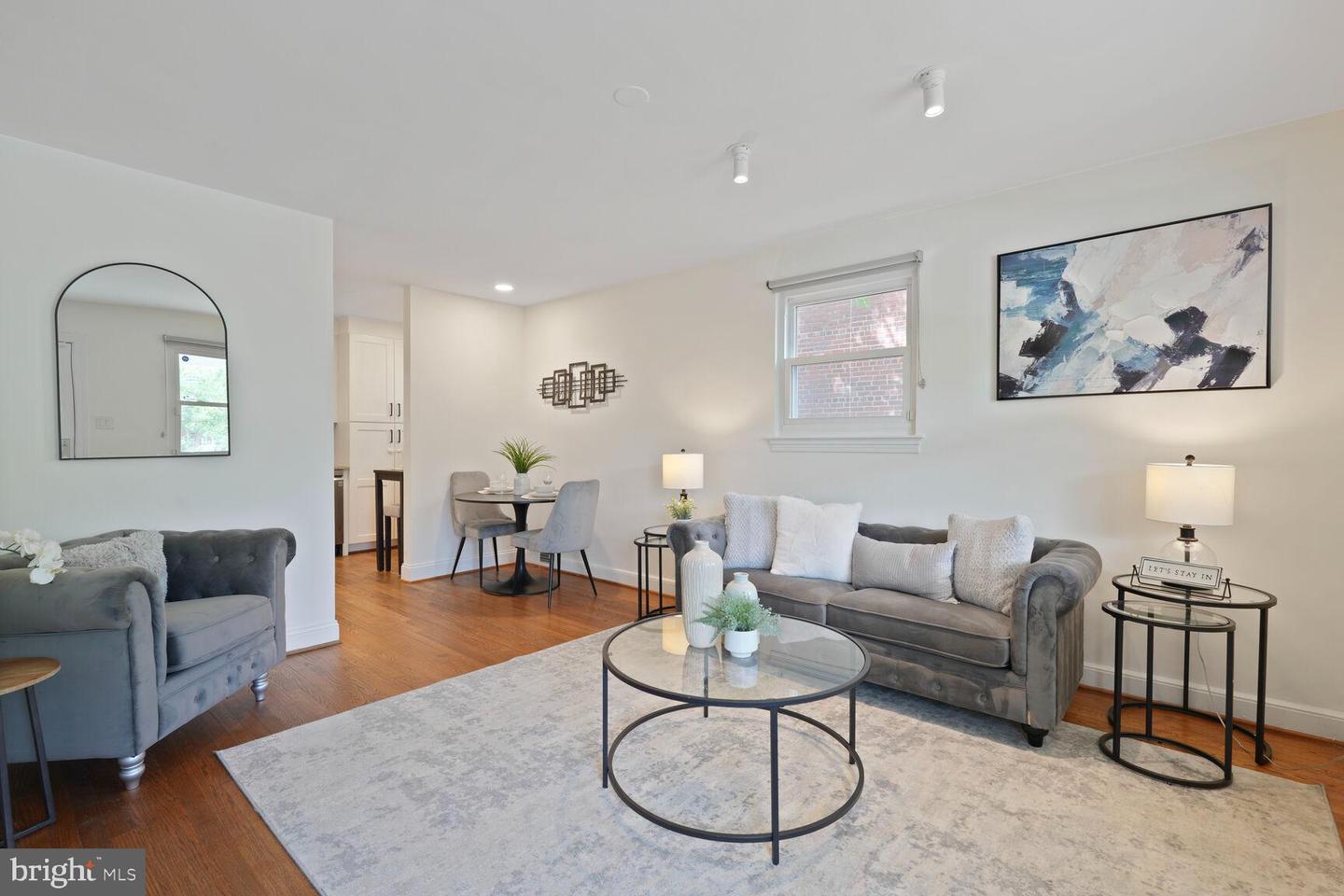 11 CLIFFORD AVE, ALEXANDRIA, Virginia 22305, 3 Bedrooms Bedrooms, ,2 BathroomsBathrooms,Residential,For sale,11 CLIFFORD AVE,VAAX2046066 MLS # VAAX2046066