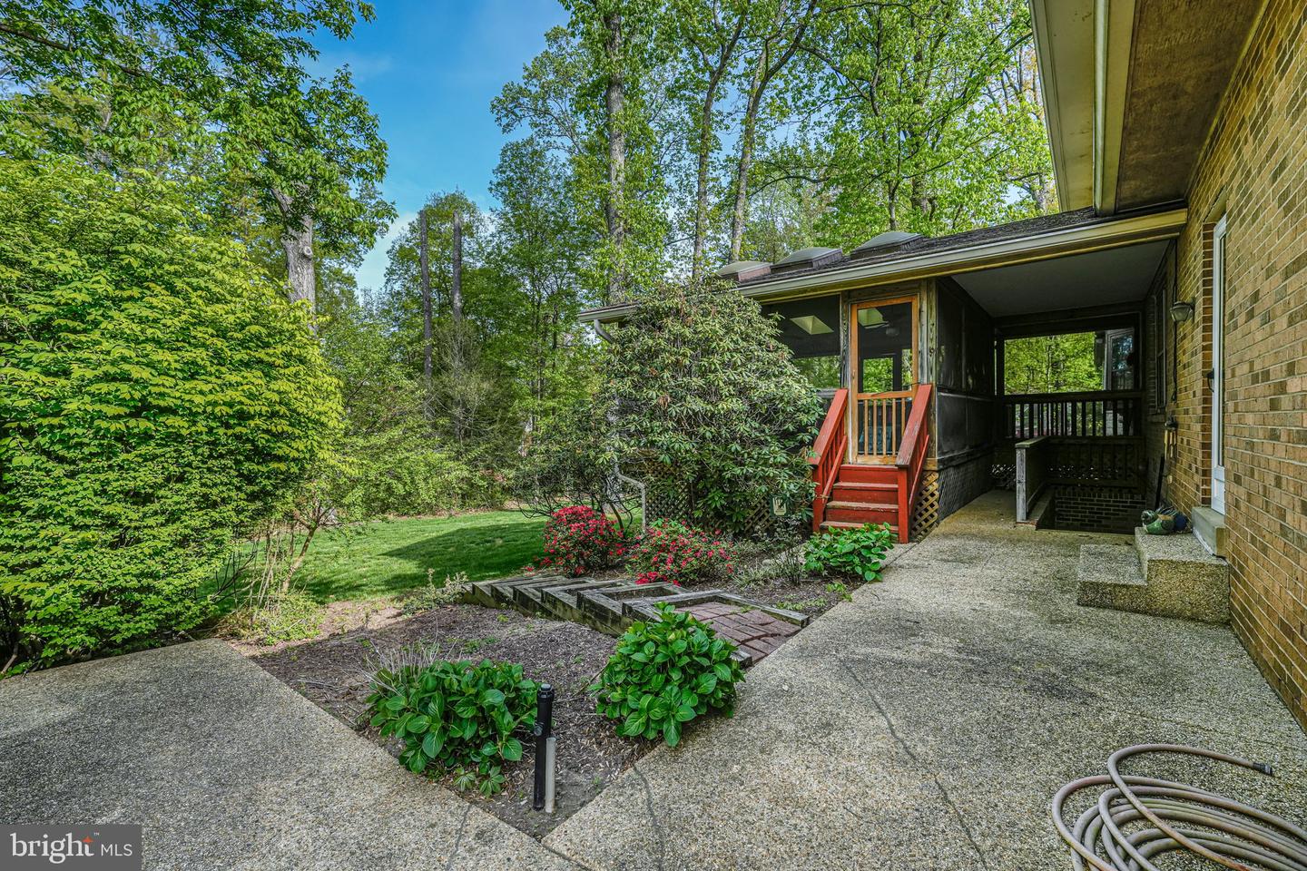 12003 TURF LN, RESTON, Virginia 20191, 6 Bedrooms Bedrooms, ,3 BathroomsBathrooms,Residential,For sale,12003 TURF LN,VAFX2245542 MLS # VAFX2245542