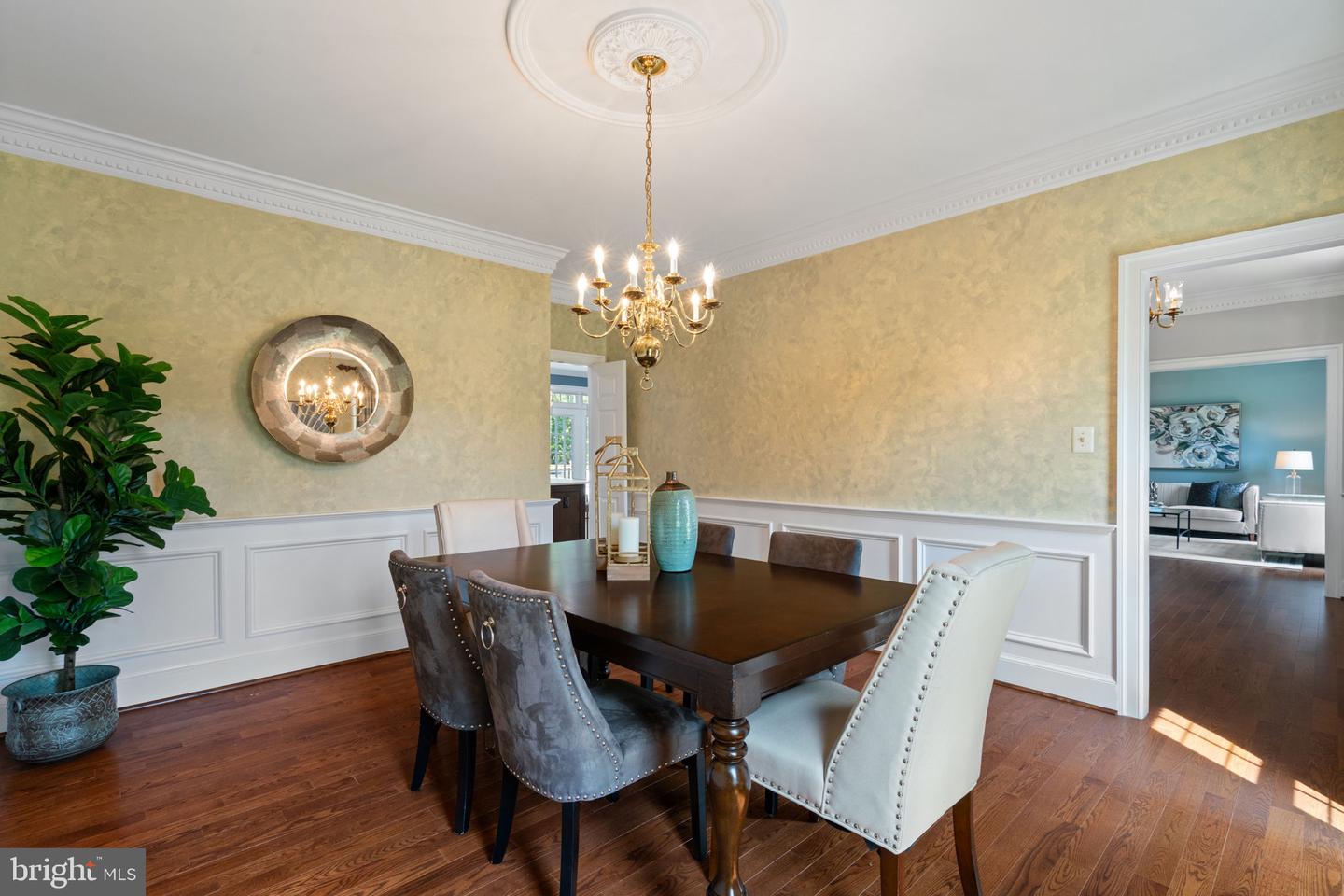 6410 NOBLE ROCK CT, CLIFTON, Virginia 20124, 5 Bedrooms Bedrooms, ,3 BathroomsBathrooms,Residential,For sale,6410 NOBLE ROCK CT,VAFX2245722 MLS # VAFX2245722