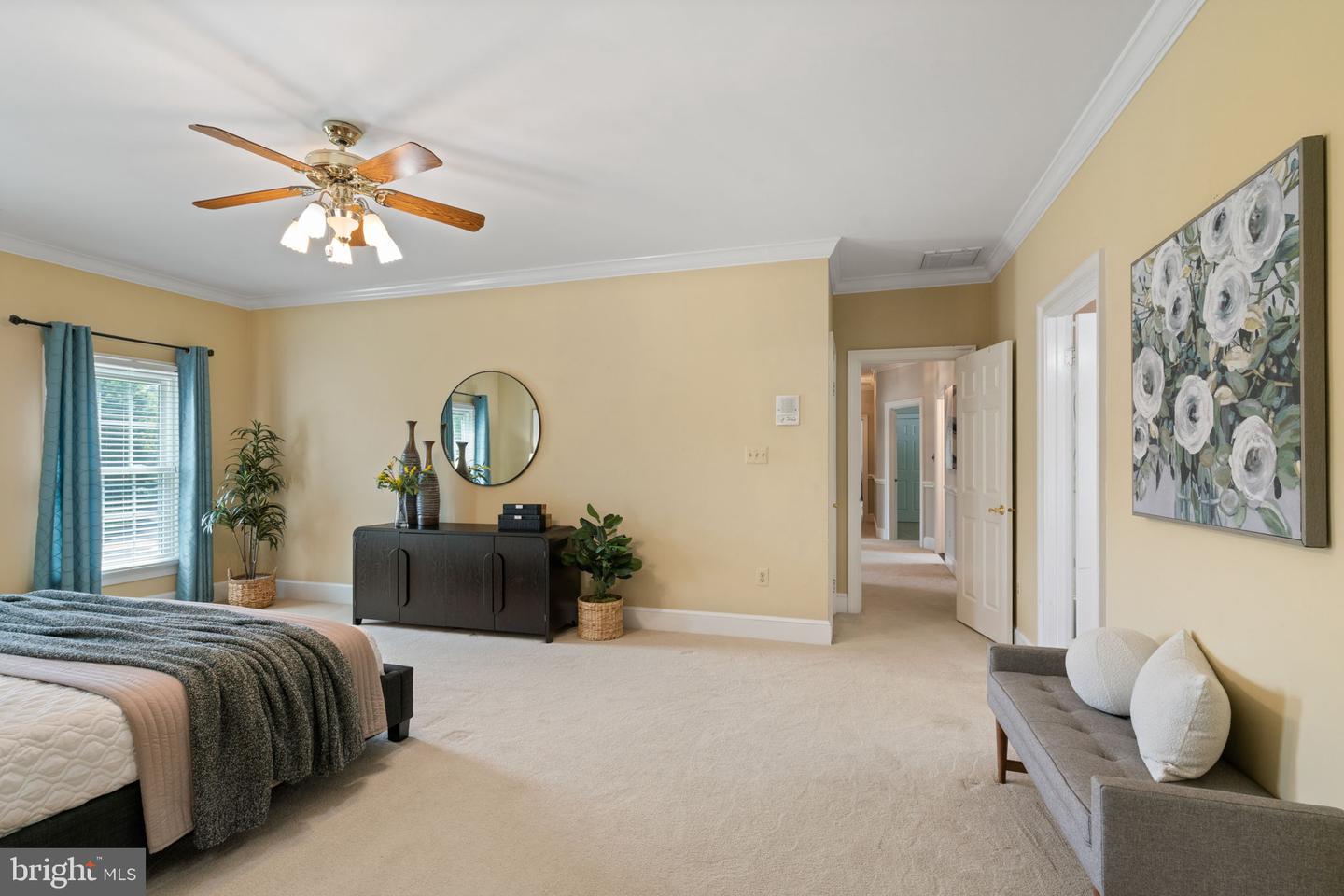 6410 NOBLE ROCK CT, CLIFTON, Virginia 20124, 5 Bedrooms Bedrooms, ,3 BathroomsBathrooms,Residential,For sale,6410 NOBLE ROCK CT,VAFX2245722 MLS # VAFX2245722