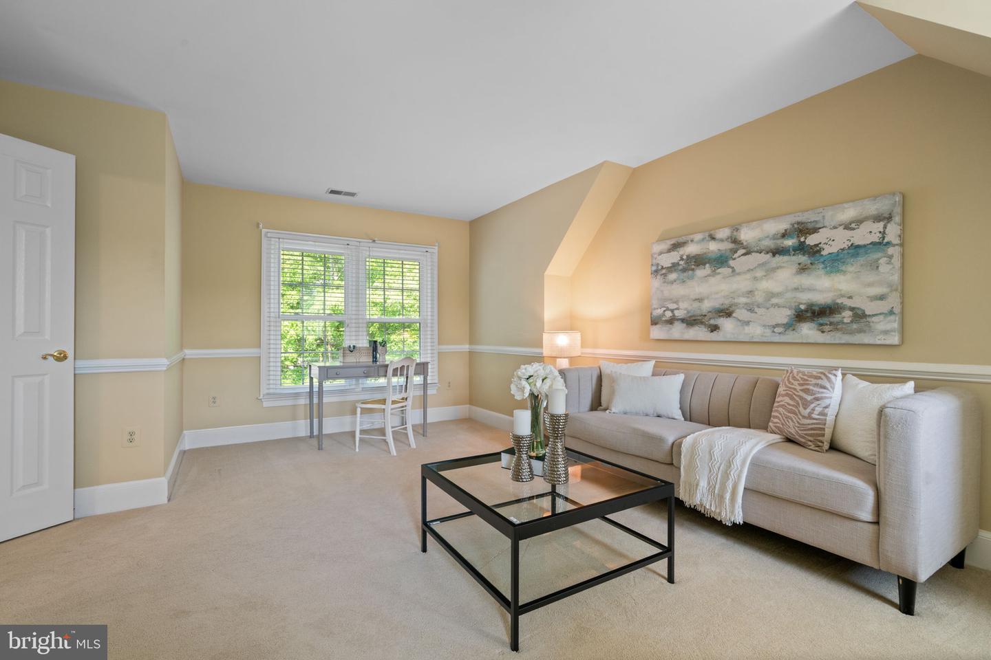 6410 NOBLE ROCK CT, CLIFTON, Virginia 20124, 5 Bedrooms Bedrooms, ,3 BathroomsBathrooms,Residential,For sale,6410 NOBLE ROCK CT,VAFX2245722 MLS # VAFX2245722