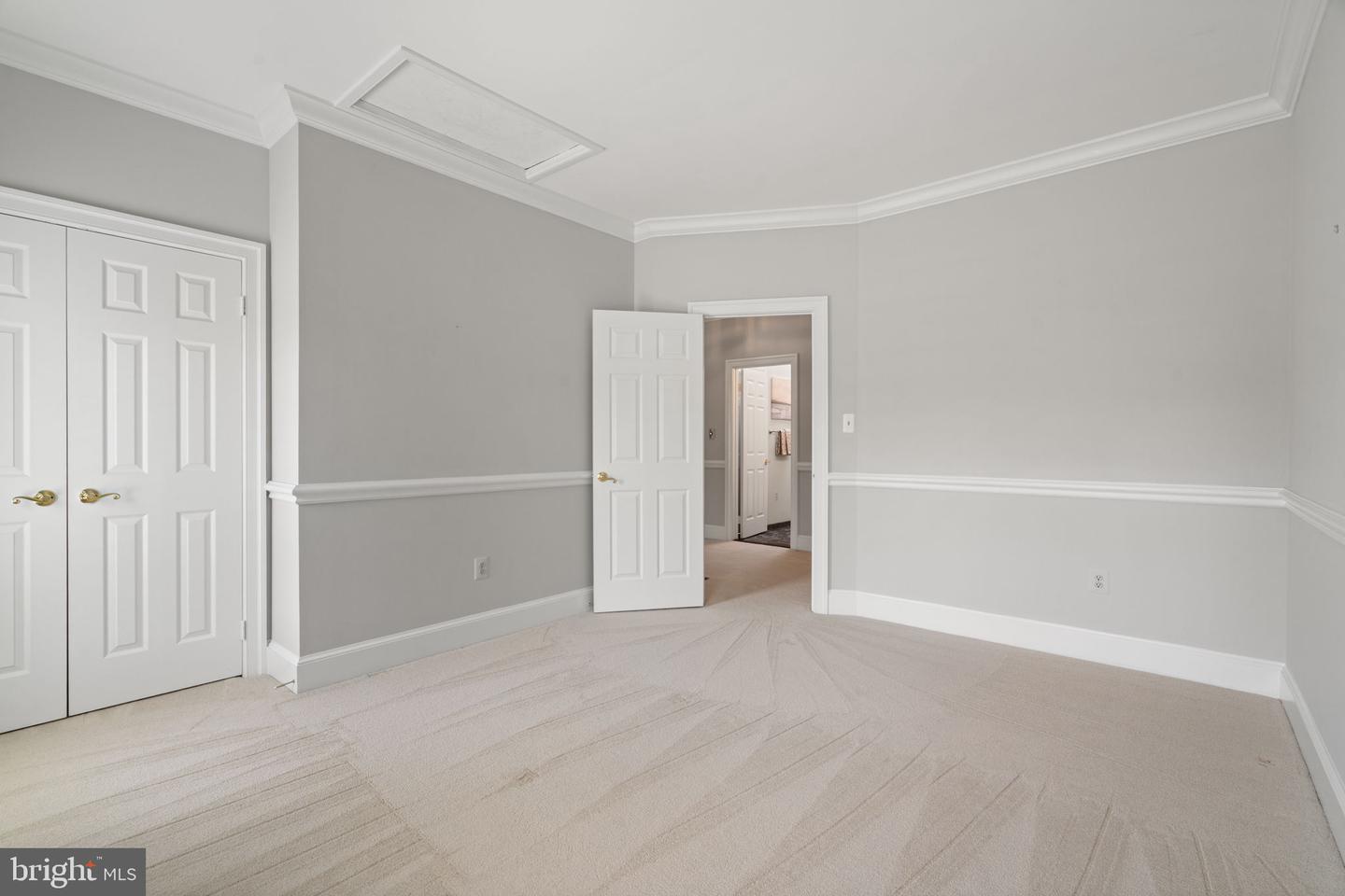 6410 NOBLE ROCK CT, CLIFTON, Virginia 20124, 5 Bedrooms Bedrooms, ,3 BathroomsBathrooms,Residential,For sale,6410 NOBLE ROCK CT,VAFX2245722 MLS # VAFX2245722