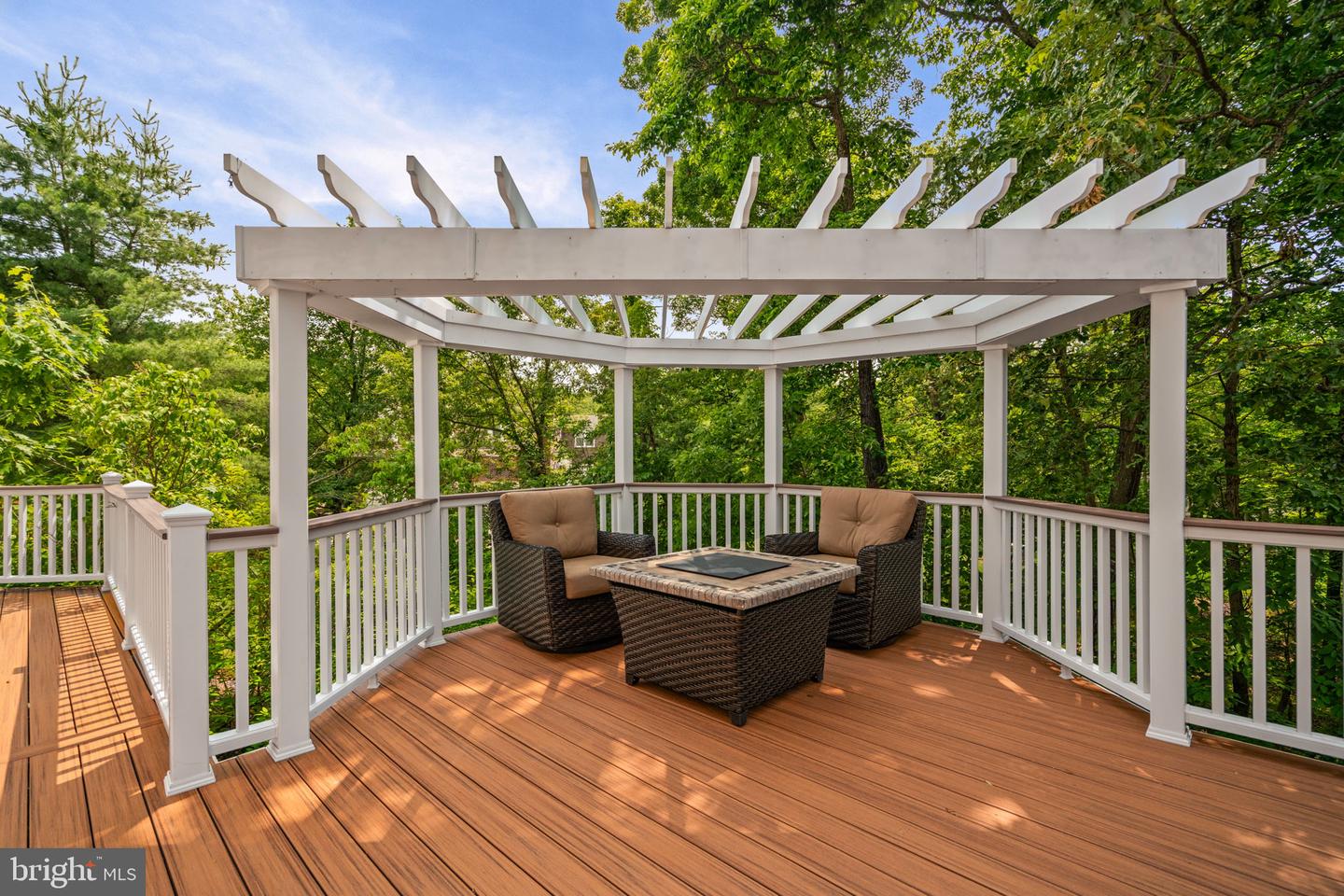 6410 NOBLE ROCK CT, CLIFTON, Virginia 20124, 5 Bedrooms Bedrooms, ,3 BathroomsBathrooms,Residential,For sale,6410 NOBLE ROCK CT,VAFX2245722 MLS # VAFX2245722