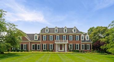 6410 NOBLE ROCK CT, CLIFTON, Virginia 20124, 5 Bedrooms Bedrooms, ,3 BathroomsBathrooms,Residential,For sale,6410 NOBLE ROCK CT,VAFX2245722 MLS # VAFX2245722