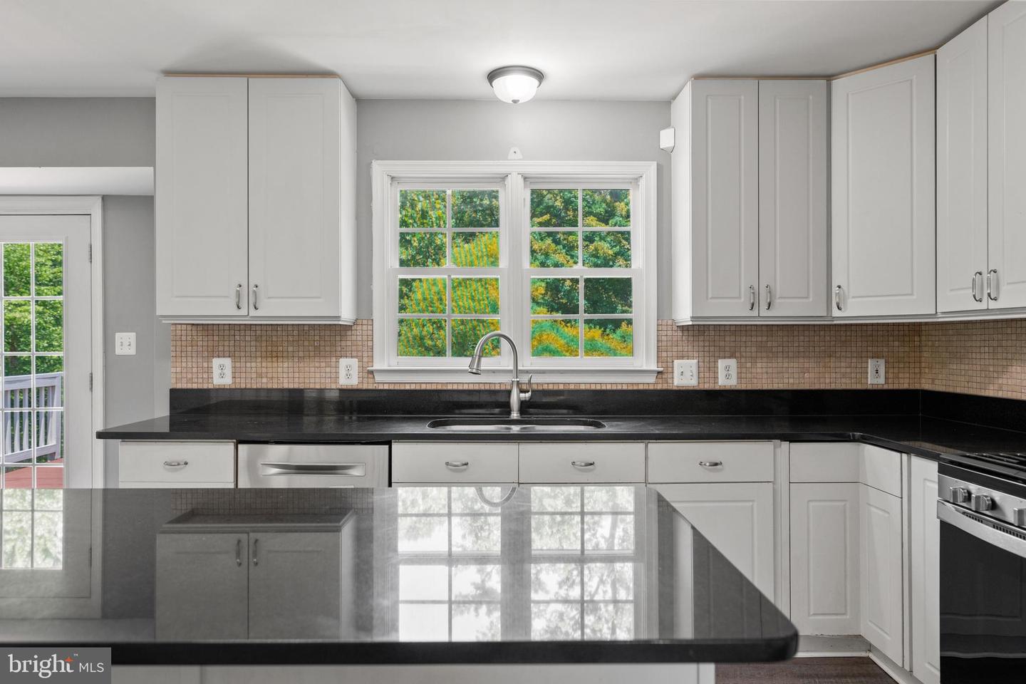 11912 KINGSWOOD BLVD, FREDERICKSBURG, Virginia 22408, 5 Bedrooms Bedrooms, ,4 BathroomsBathrooms,Residential,For sale,11912 KINGSWOOD BLVD,VASP2033672 MLS # VASP2033672