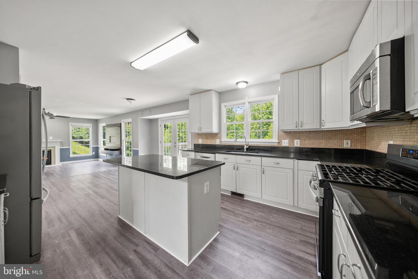 11912 KINGSWOOD BLVD, FREDERICKSBURG, Virginia 22408, 5 Bedrooms Bedrooms, ,4 BathroomsBathrooms,Residential,For sale,11912 KINGSWOOD BLVD,VASP2033672 MLS # VASP2033672