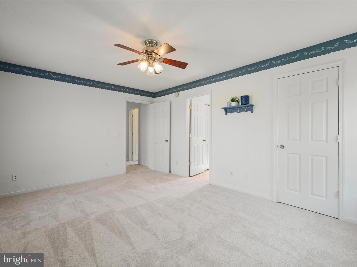 98 ROYALWOOD DR, WOODSTOCK, Virginia 22664, 4 Bedrooms Bedrooms, ,3 BathroomsBathrooms,Residential,For sale,98 ROYALWOOD DR,VASH2011658 MLS # VASH2011658
