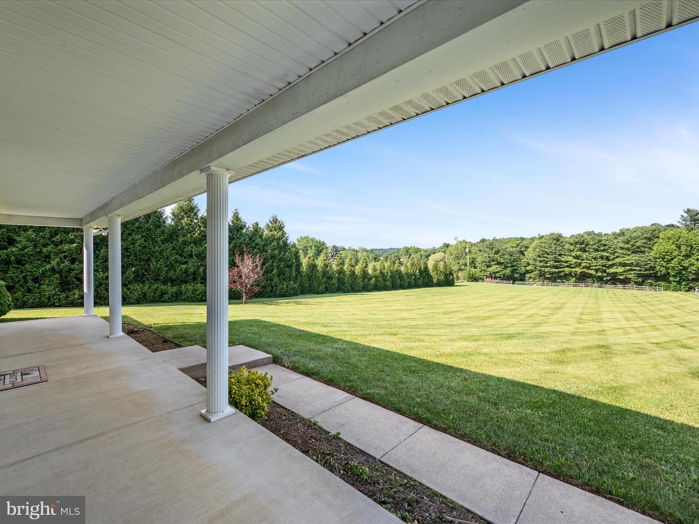 98 ROYALWOOD DR, WOODSTOCK, Virginia 22664, 4 Bedrooms Bedrooms, ,3 BathroomsBathrooms,Residential,For sale,98 ROYALWOOD DR,VASH2011658 MLS # VASH2011658