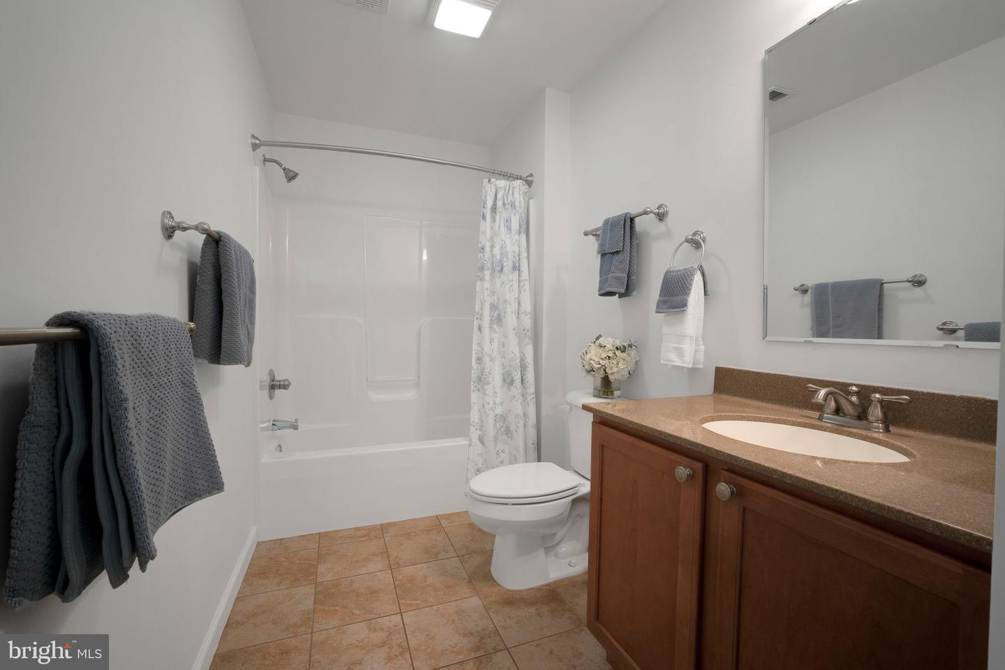 2862 ROSEMARY LN, FALLS CHURCH, Virginia 22042, 4 Bedrooms Bedrooms, ,3 BathroomsBathrooms,Residential,For sale,2862 ROSEMARY LN,VAFX2246100 MLS # VAFX2246100